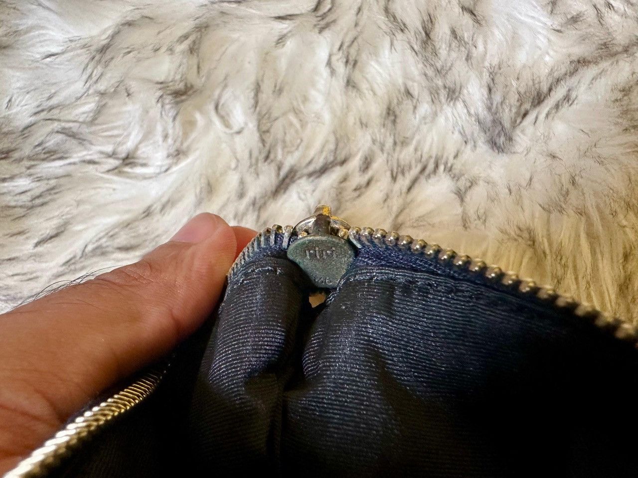 Jil Sander Authentic Jil Sander Navy Blue Leather Clutch Bag Size ONE SIZE - 9 Thumbnail