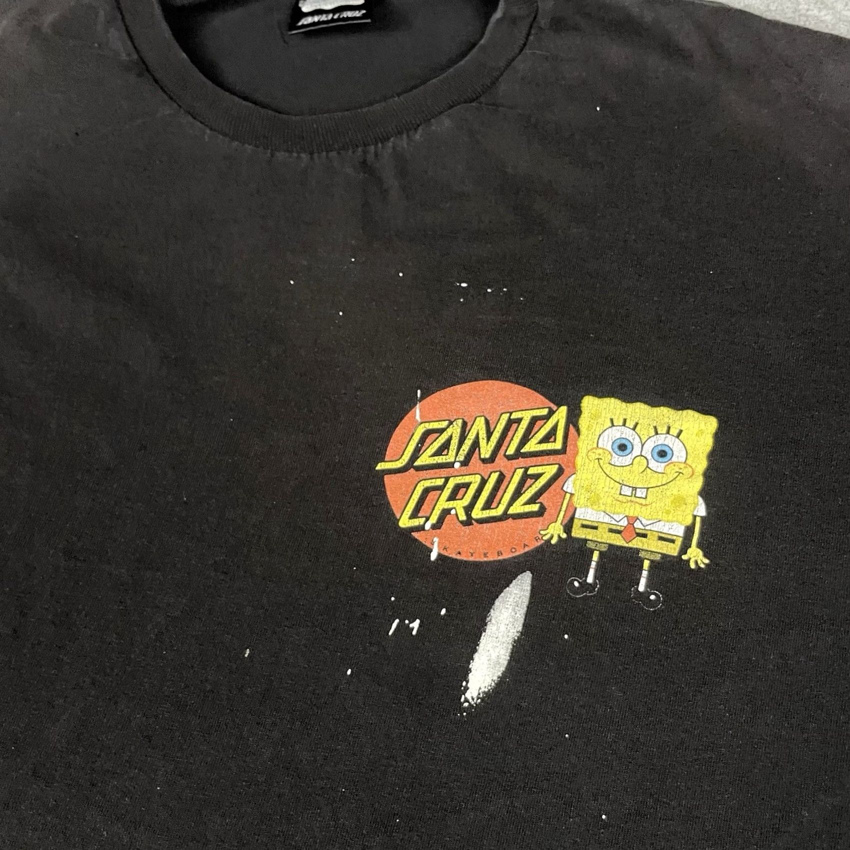 Vintage VINTAGE Santa Cruz Shirt Mens XL Black Spongebob Skate Skateboarding Distressed Painted Size US XL / EU 56 / 4 - 3 Thumbnail