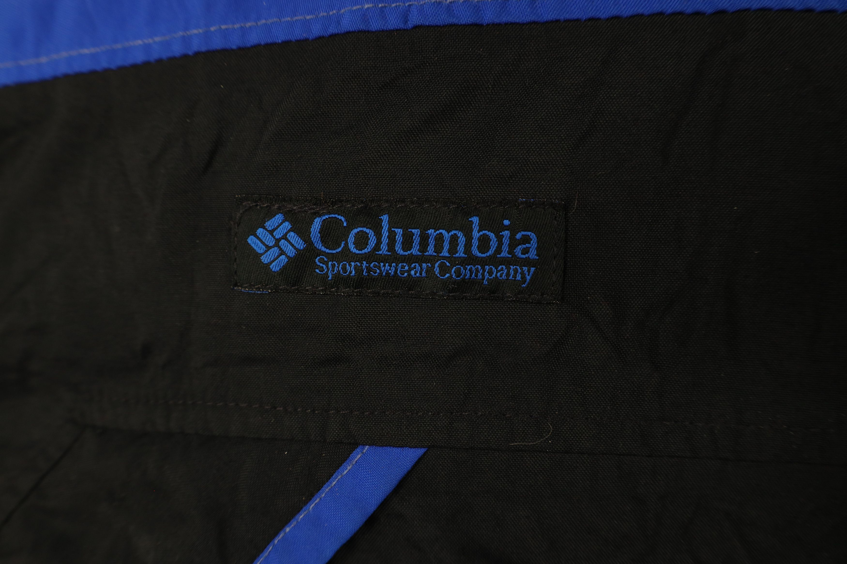 Columbia × Vintage Vintage 90s Columbia Spell Out Hooded Parka Jacket Size US XL / EU 56 / 4 - 5 Thumbnail