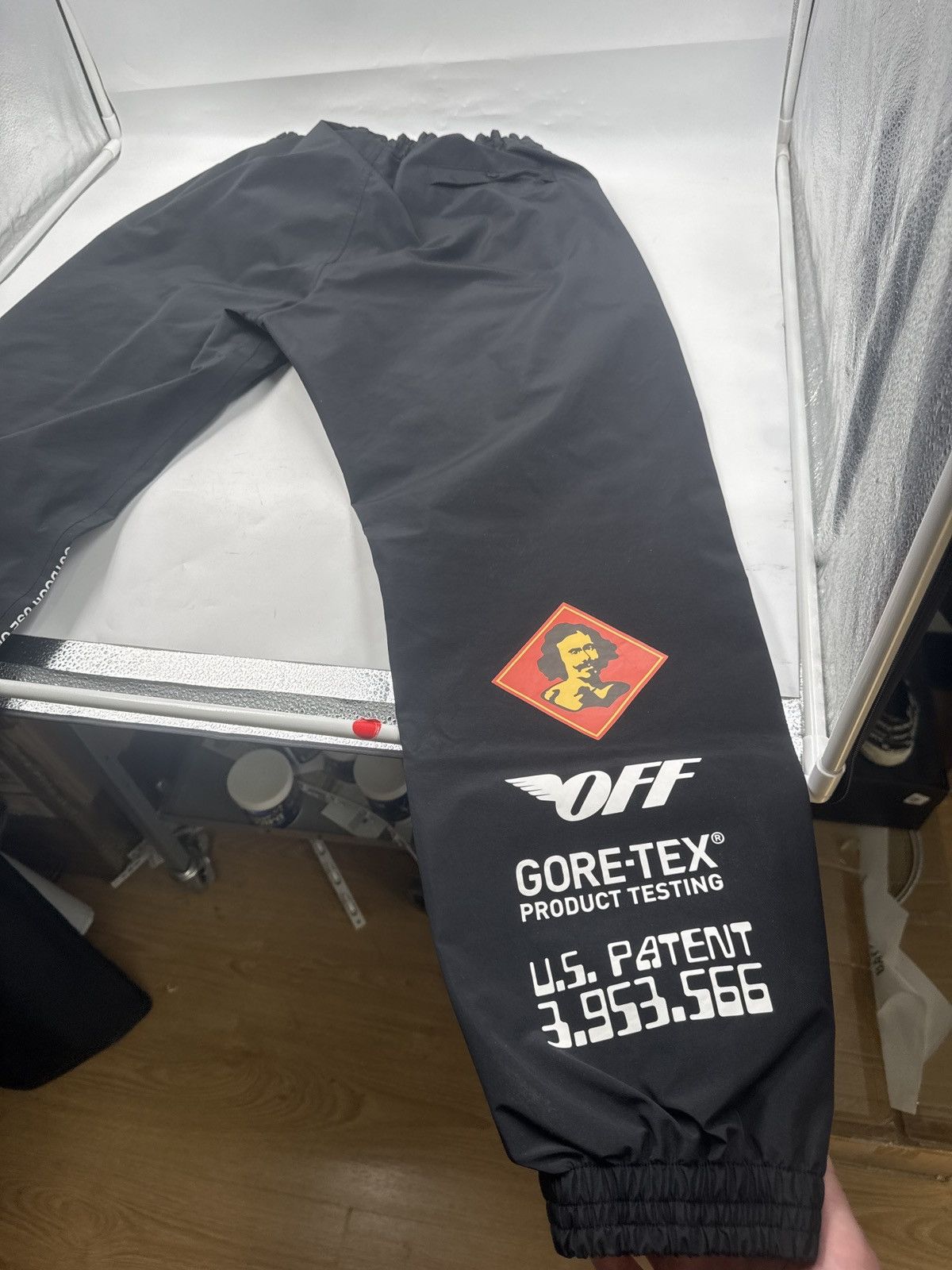 OFF-WHITE 18AW GORE-TEX TRACK PANTS