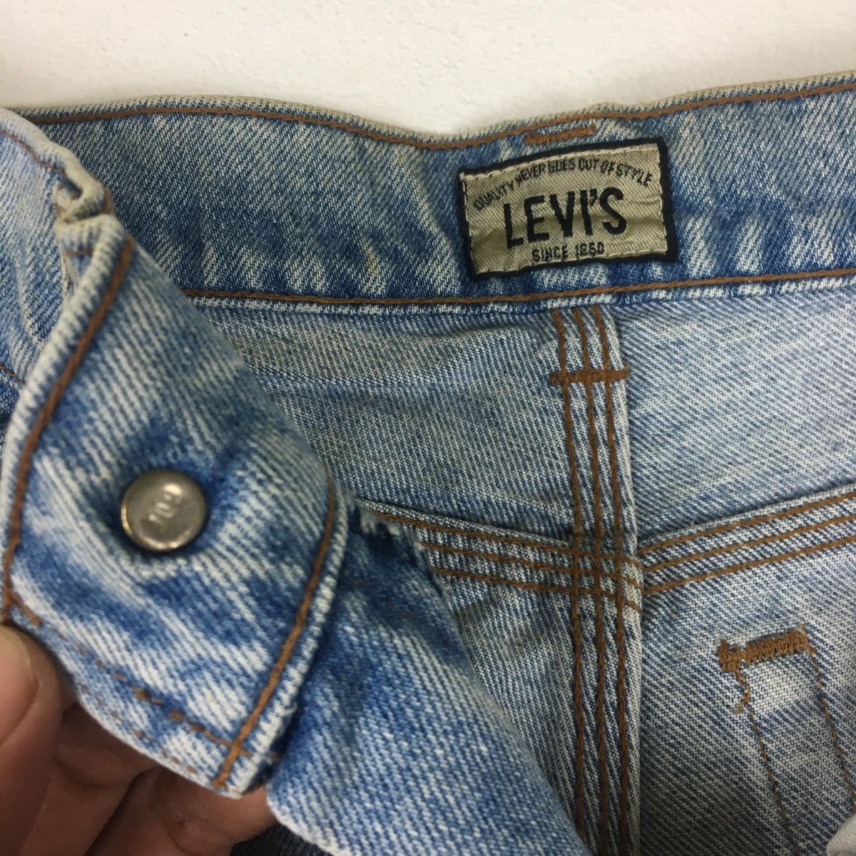 Levi's Vintage Levi’s Japan Slim Fit Size US 26 / EU 42 - 8 Thumbnail