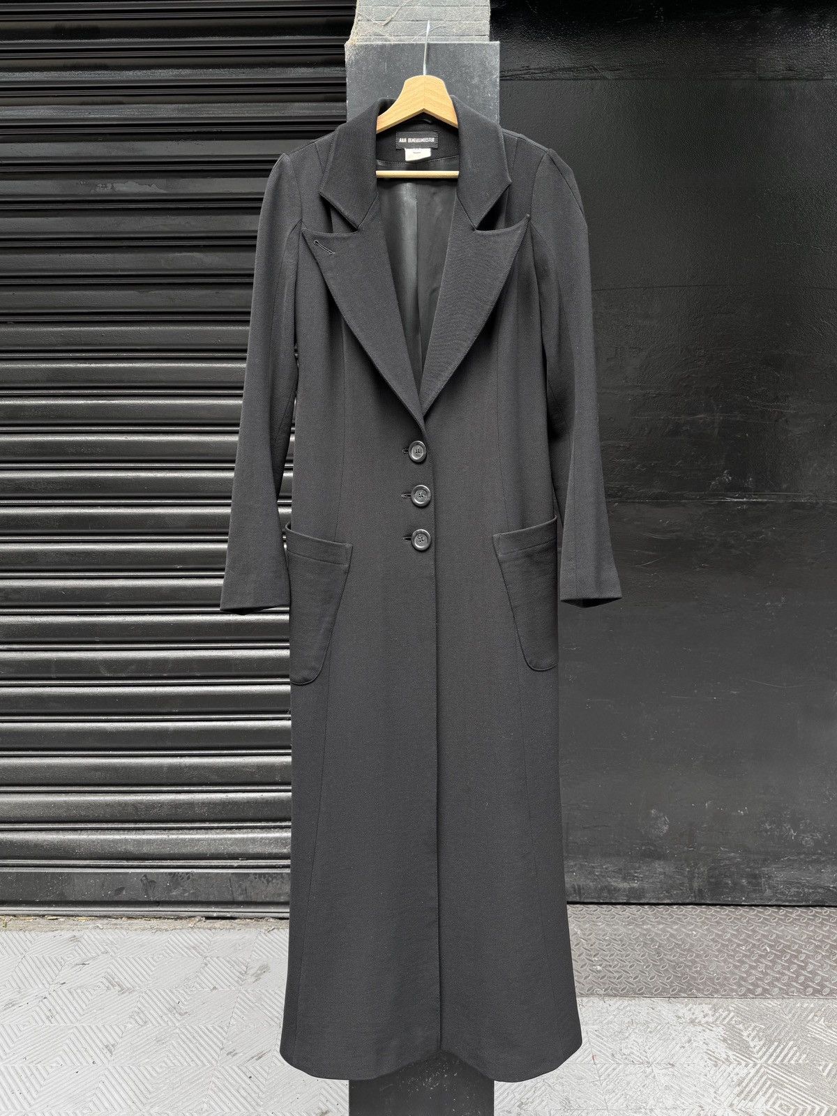 Ann Demeulemeester Ann Demeulemeester AW93 Floor Length Peak Lapel Coat Size XS / US 0-2 / IT 36-38 - 1 Thumbnail