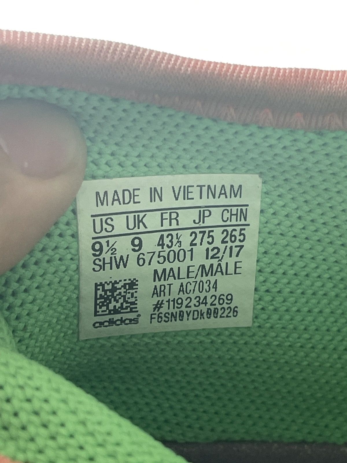Adidas × Pharrell Adidas x Humanrace Holi NMD Size US 9.5 / EU 42-43 - 6 Thumbnail