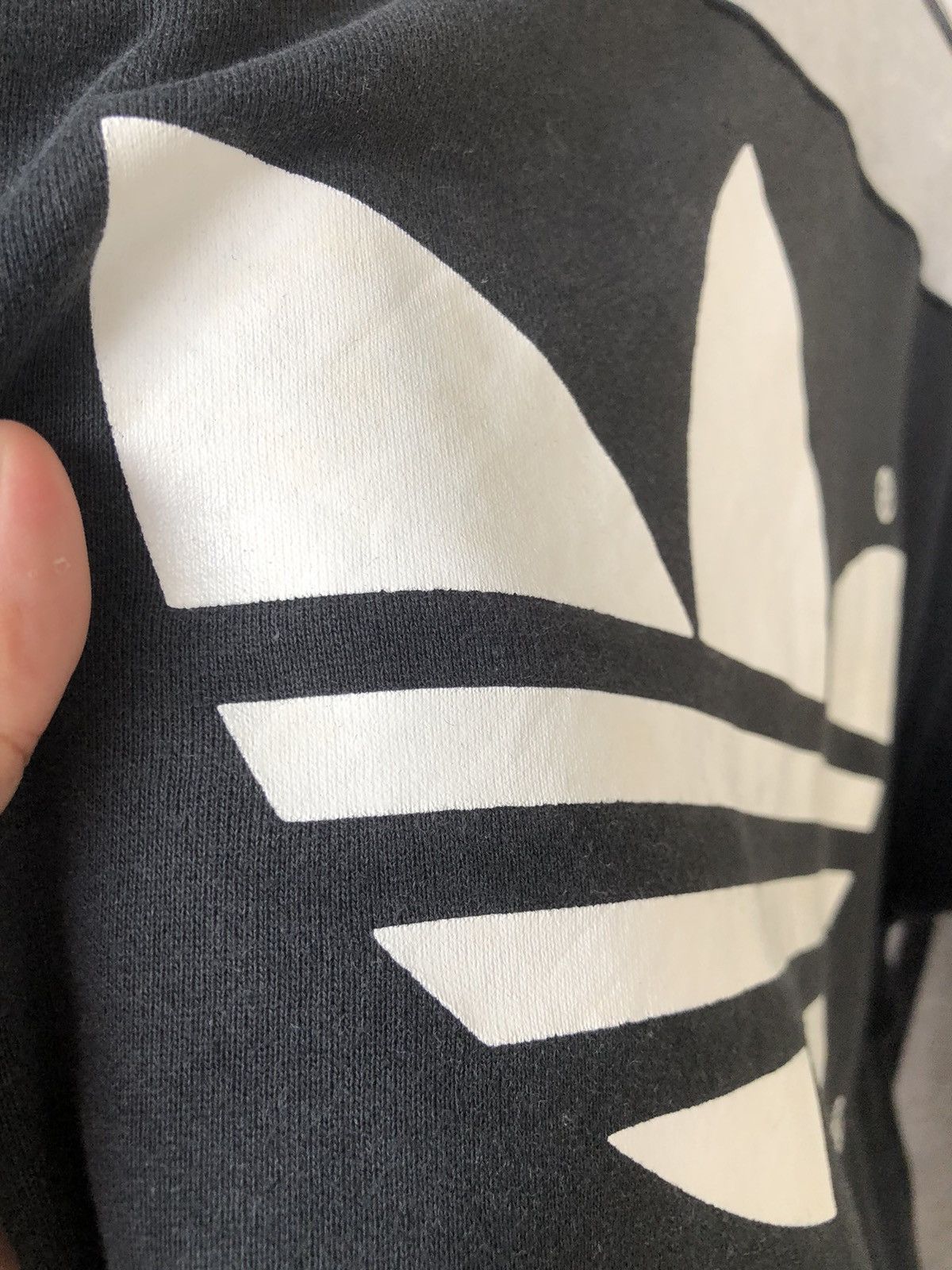 Adidas Vintage 90s Adidas Big Logo Sweater Japan Made Size US L / EU 52-54 / 3 - 19 Thumbnail