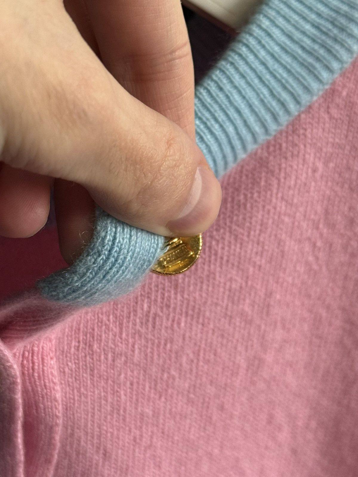 Chanel Vintage Chanel Cashmere top Size L / US 10 / IT 46 - 8 Thumbnail