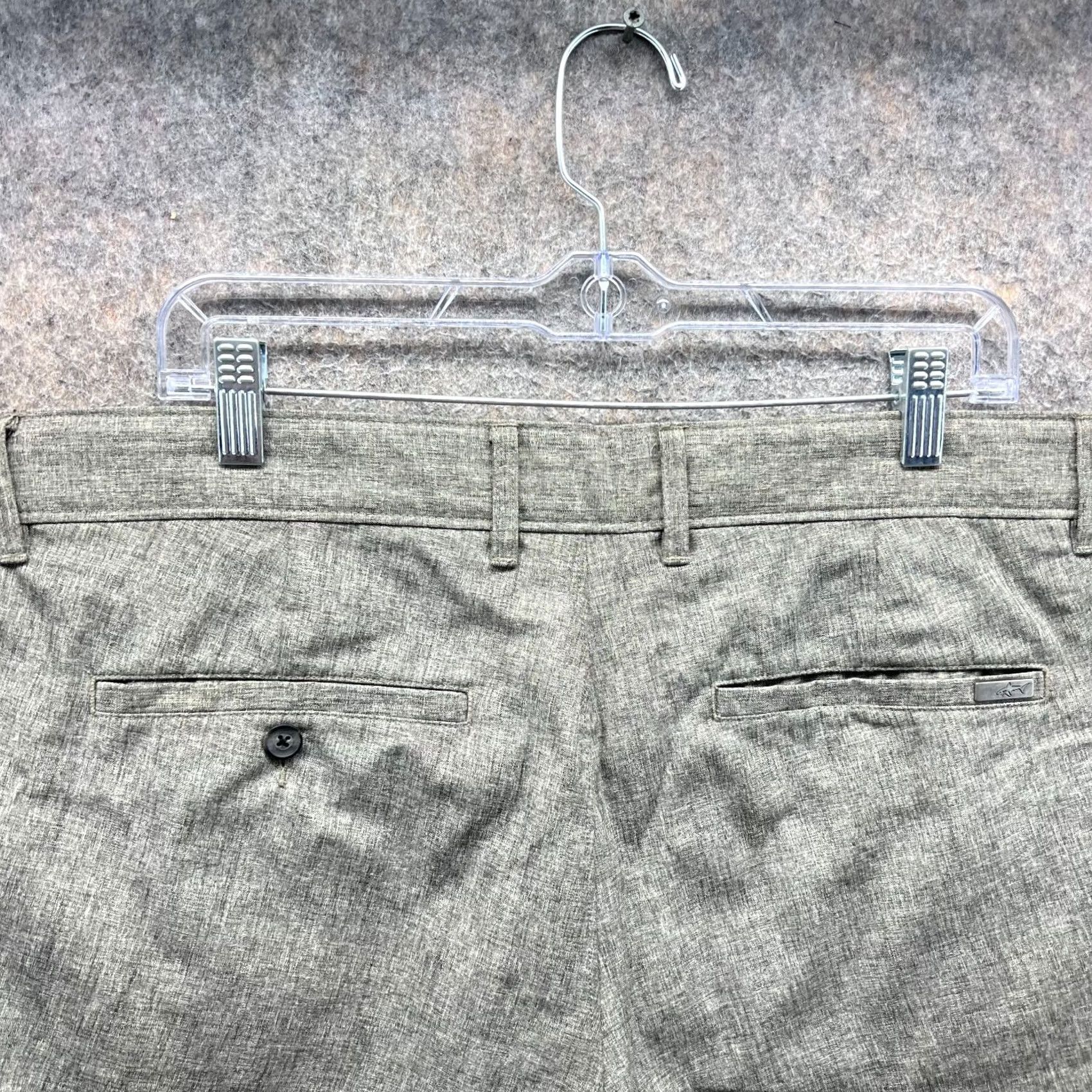 Vintage Greg Norman Shorts Mens 36 Heather Gray Chino Flat Front Polyester Casual Travel Slim Regular Button Front Pockets Slash Pocket Knit? Size US 36 / EU 52 - 5 Thumbnail