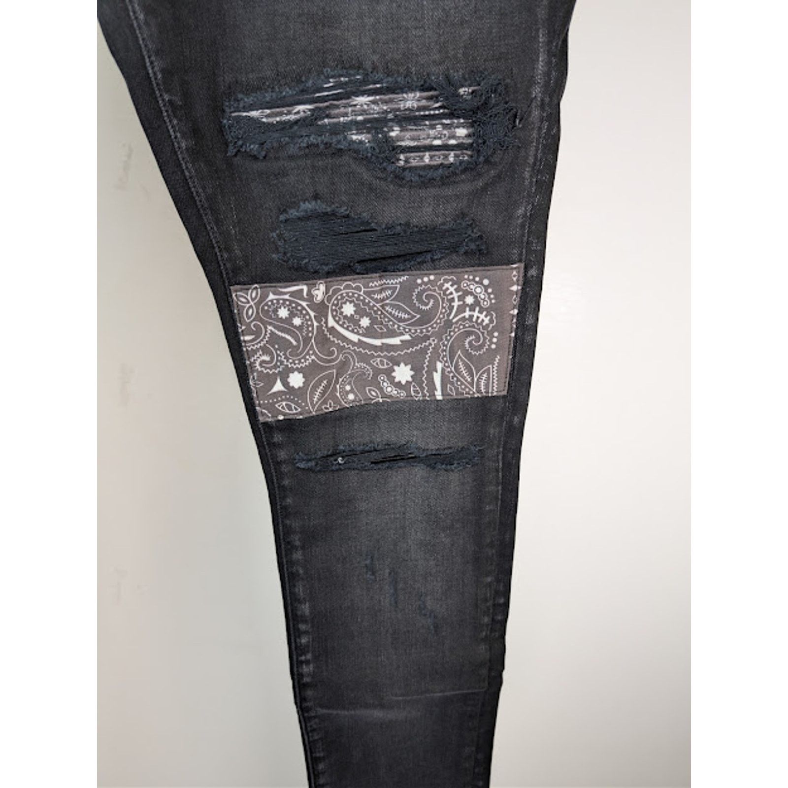 Amiri o1rshd1 Vintage Bandana Artpatch Skinny Denim Jeans Black Size US 36 / EU 52 - 8 Thumbnail