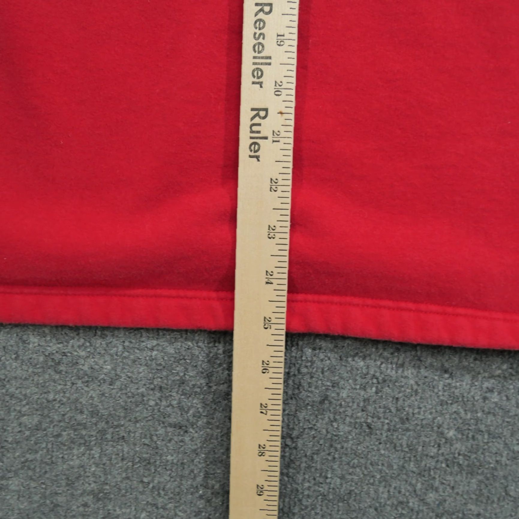Marlboro VINTAGE Marlboro Sweatshirt Mens Pullover Crew Neck Adult Large Red 90s Winter Logo Fiber: Cotton, Polyester Size US L / EU 52-54 / 3 - 8 Thumbnail