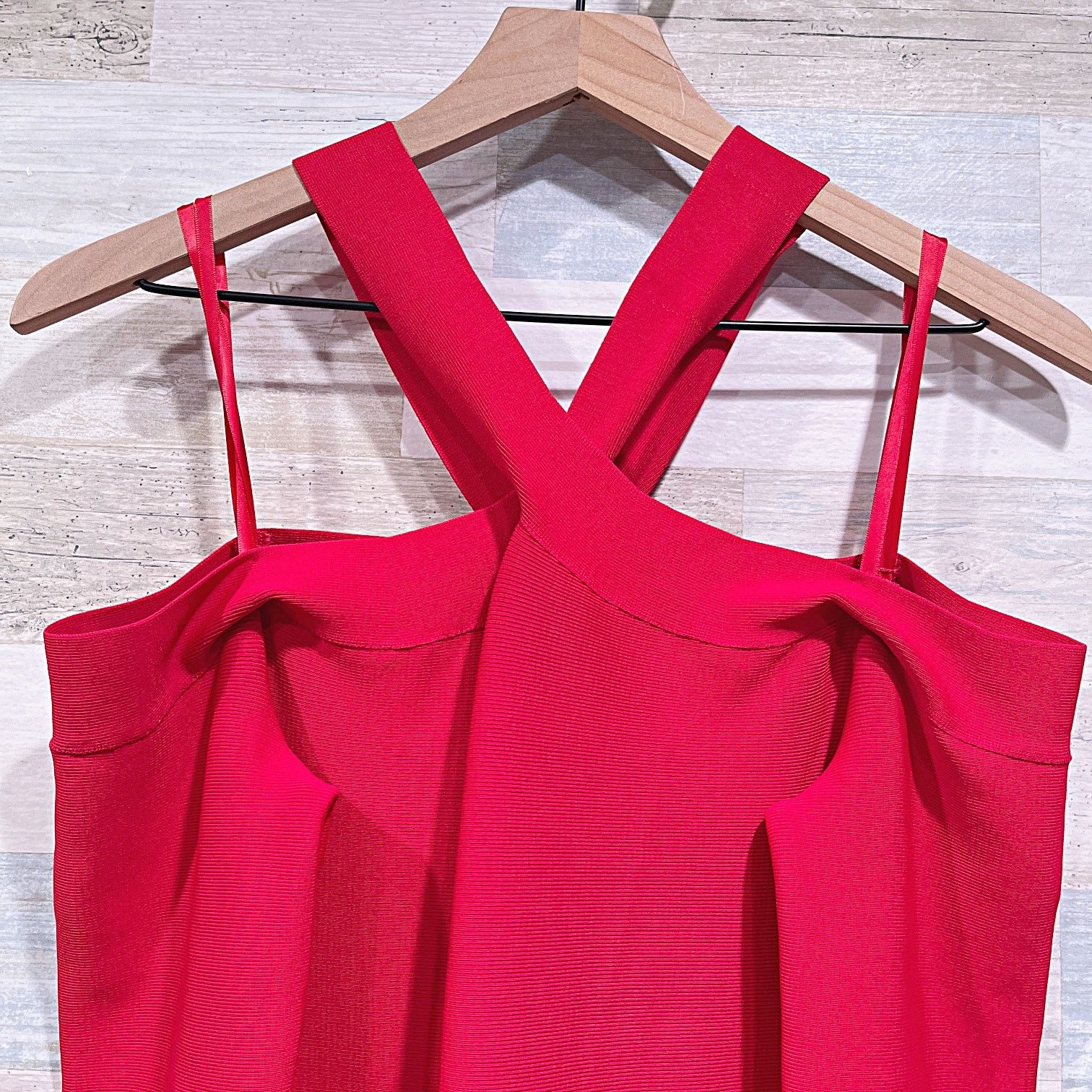 Bcbgmaxazria BCBGMaxazria Brielle Bodycon Halter Dress Red Cocktail M Size M / US 6-8 / IT 42-44 - 2 Thumbnail