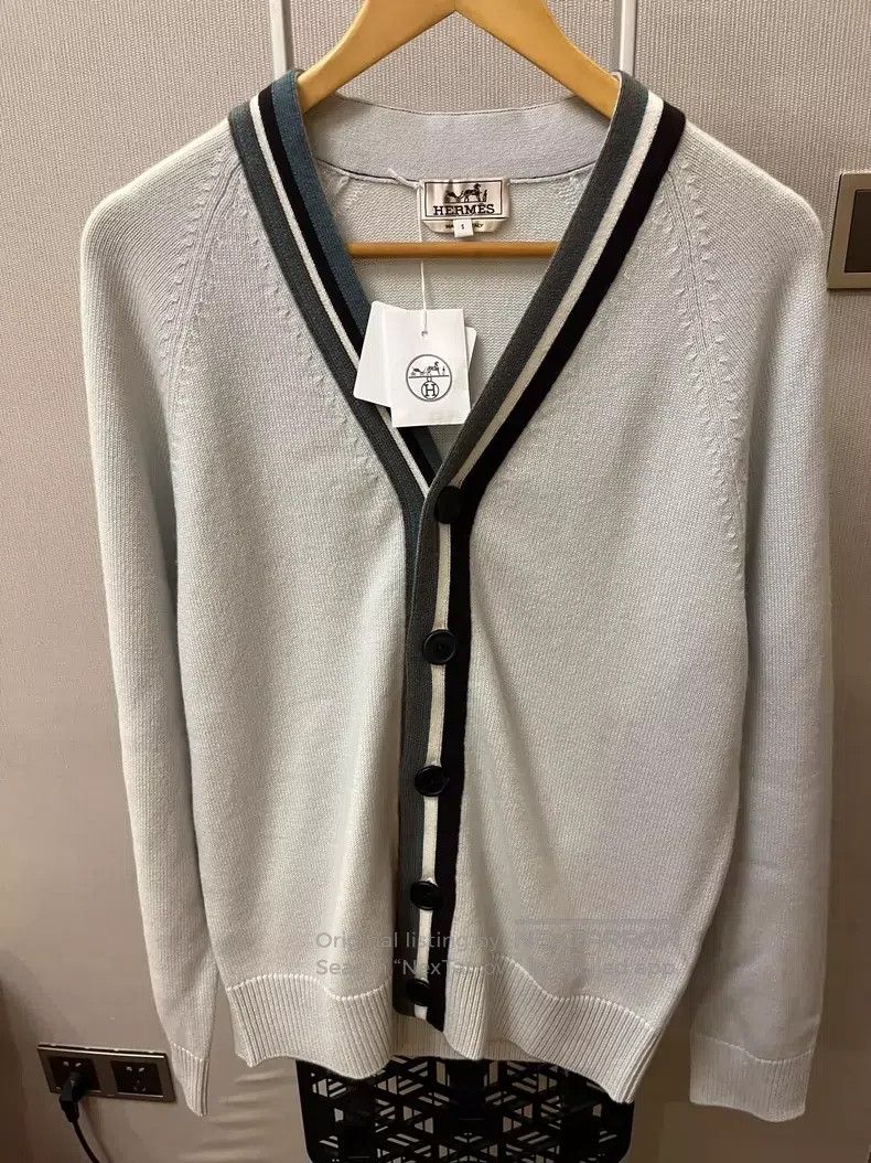 Hermes Hermes Cashmere Cardigan Size US S / EU 44-46 / 1 - 4 Thumbnail