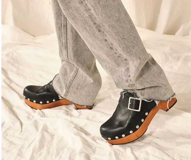 Free People Free People Culver City Clog Black Leather Studs EU 40 US 10 Size US 10 / IT 40 - 13 Thumbnail