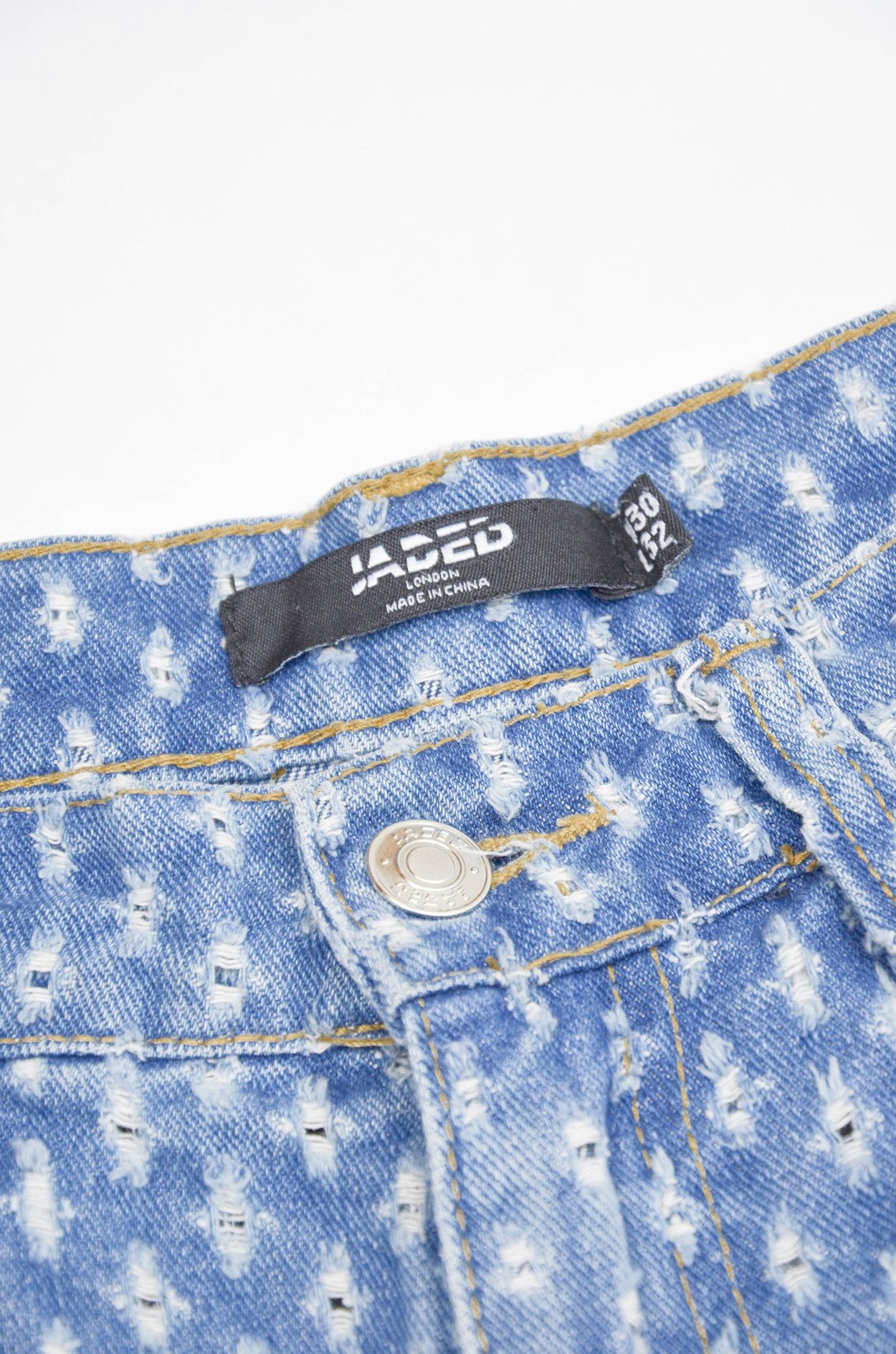 Jaded London Jaded London Perforated Distressed Denim Jeans W30 L32 Size US 30 / EU 46 - 7 Thumbnail