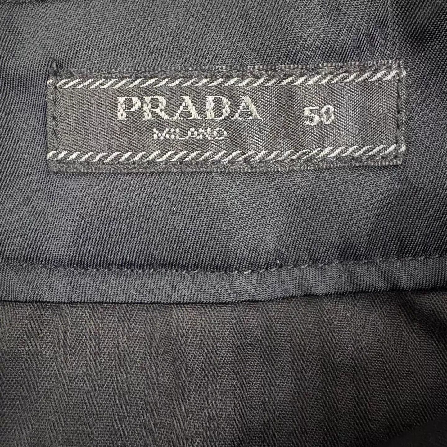 Prada Prada nylon triangle logo short 50 Size US 34 / EU 50 - 3 Thumbnail