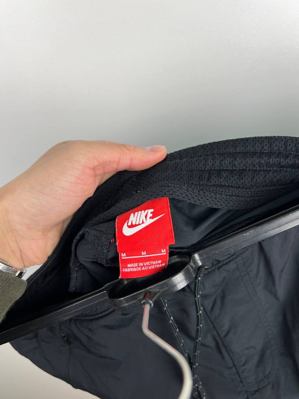 Vintage Nike Air Max streetwear shorts size M/31 Size US 31 - 3 Thumbnail