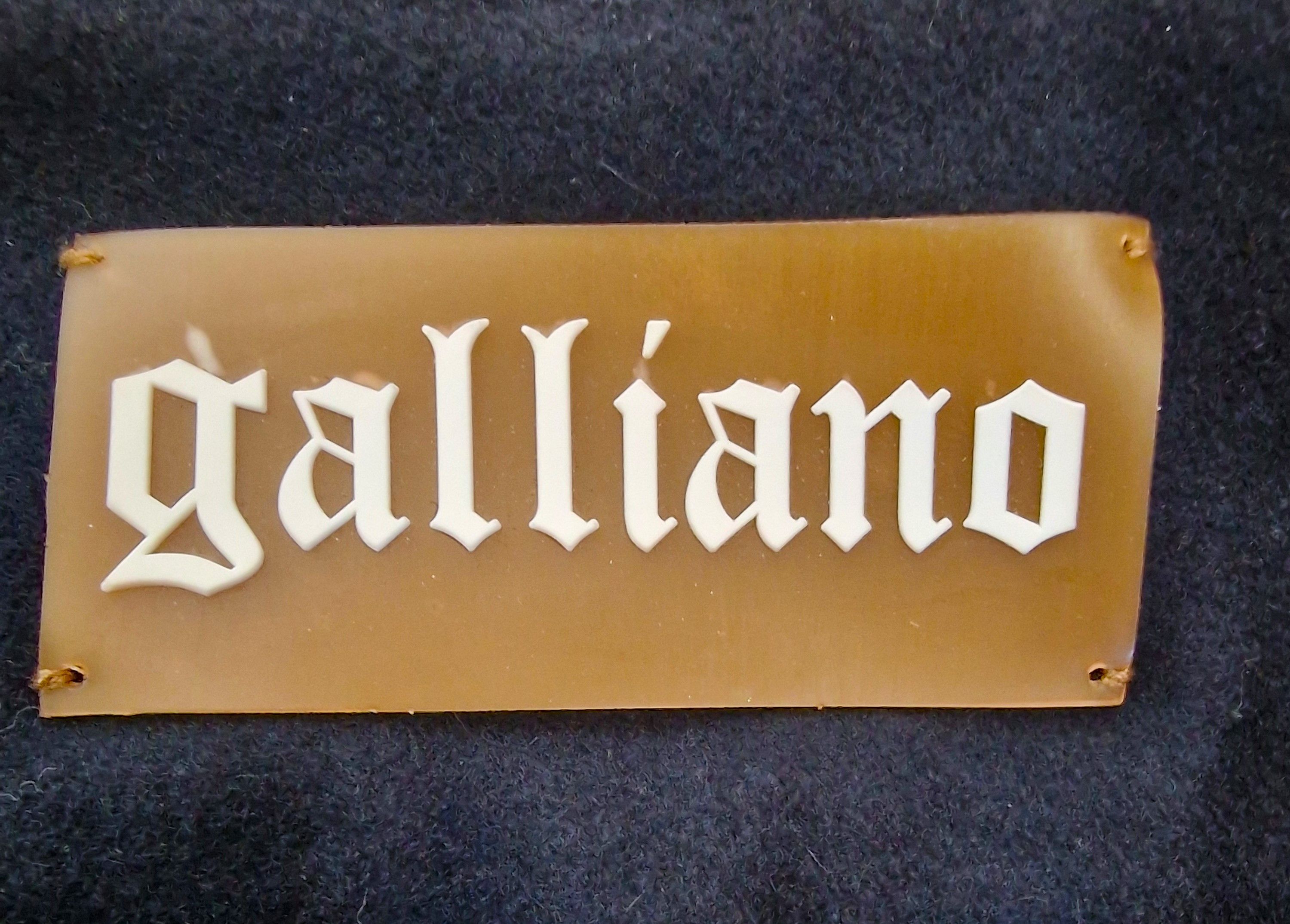 John Galliano John Galliano Chain Gazette Charm Leather Belt Mini Skirt Size 27" / US 4 / IT 40 - 9 Thumbnail