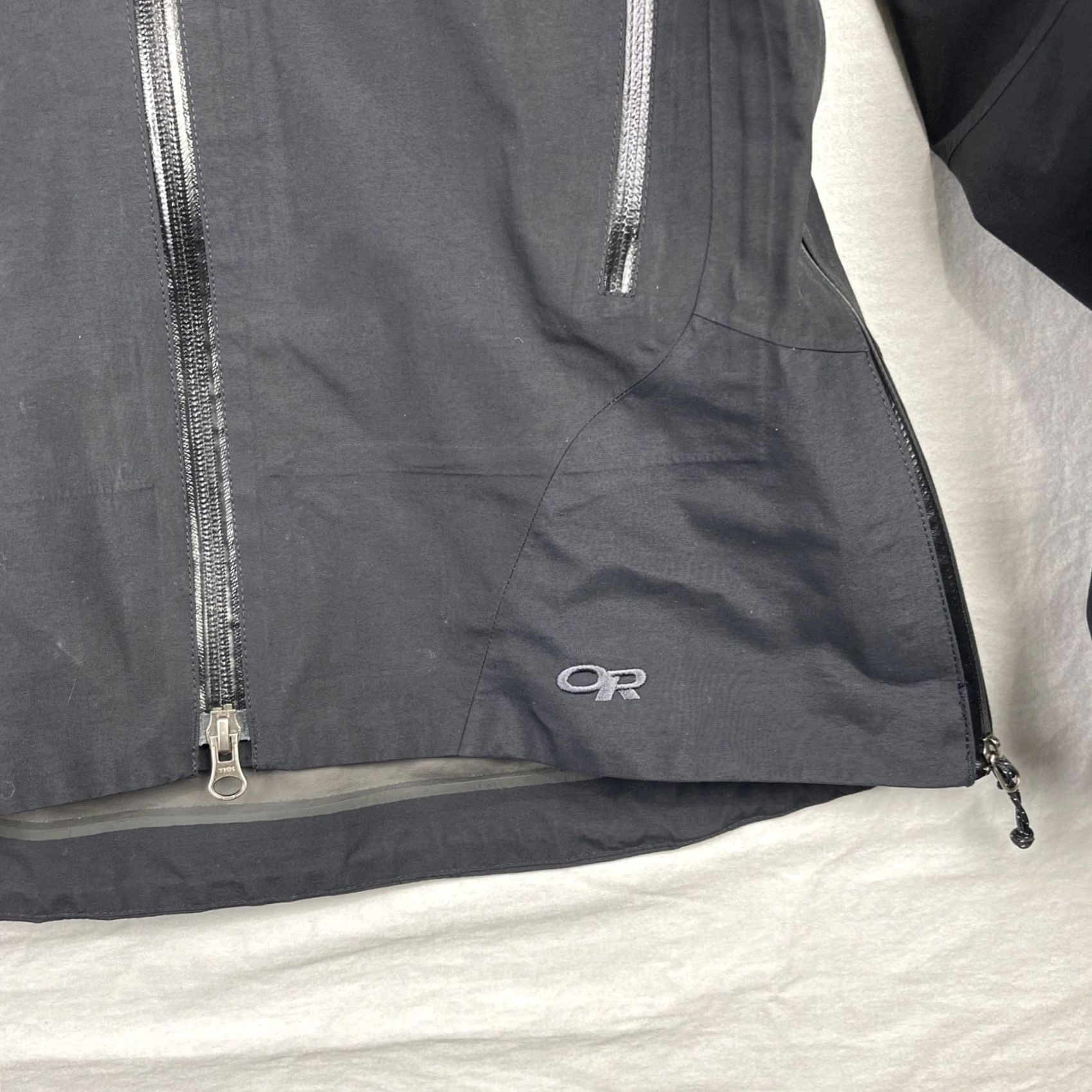 Outdoor Research Outdoor Research Jacket Womens Medium Black Hooded Zip Up Waterproof Taped Seams Size M / US 6-8 / IT 42-44 - 3 Thumbnail