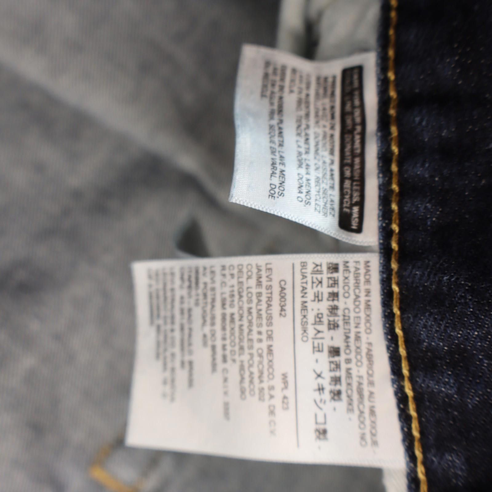 Levi's Levis 559 jeans men 52x32 Classic fit straight blue denim Size US 44 / EU 60 - 10 Thumbnail