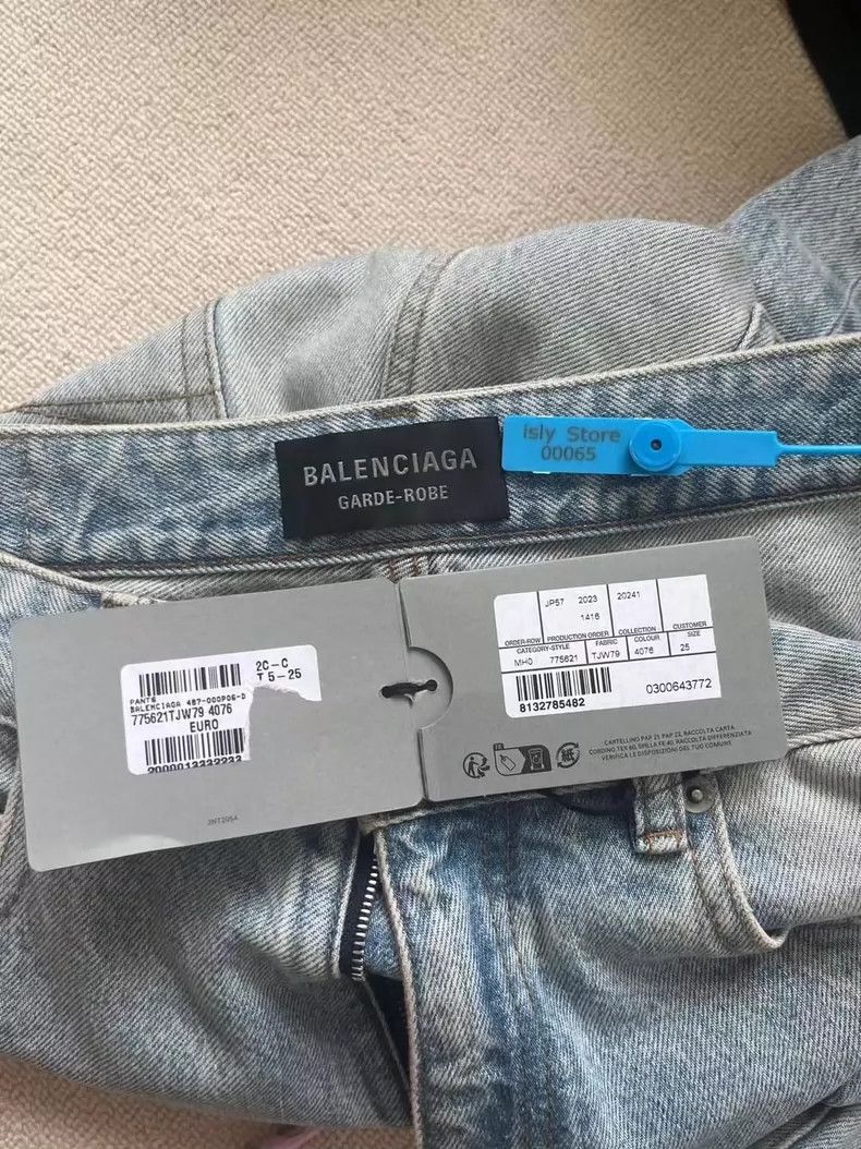 Balenciaga Balenciaga Ice Blue Flared Jean Pants Size 25" / US 0 / IT 36 - 4 Thumbnail