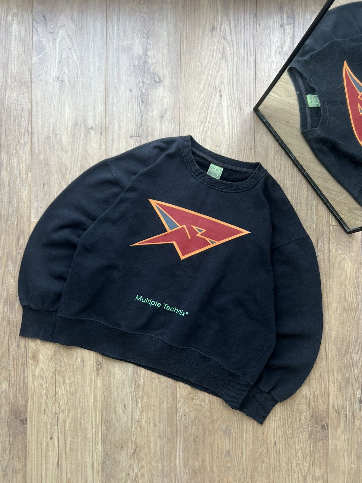 Stussy 00’s STUSSY X NEXUS VII 7 MULTIPLE TECHNIX CREWNECK CROPFIT Size US M / EU 48-50 / 2 - 3 Thumbnail
