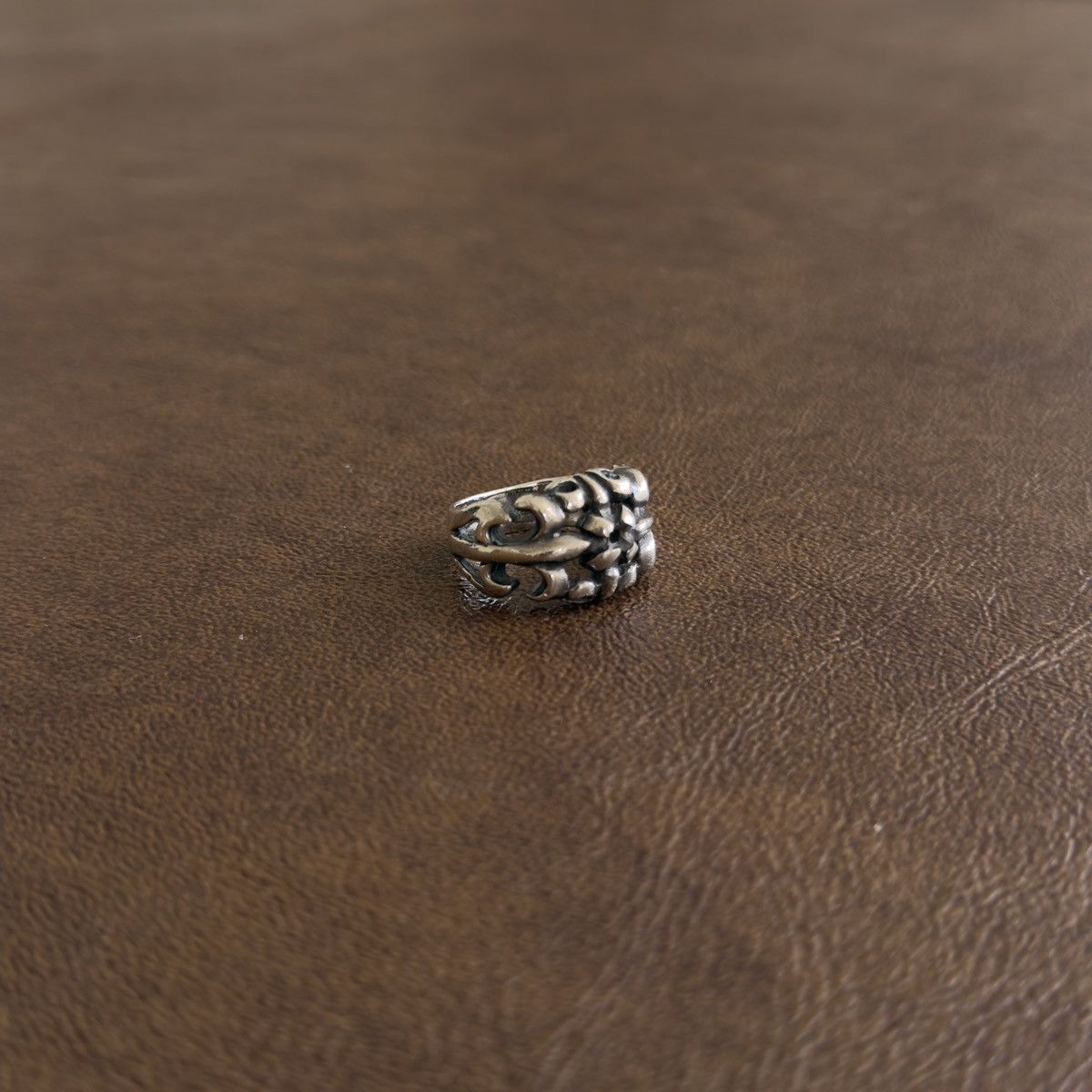 A&G Rock 925 Sterling Silver Fleur De Lis Openwork Ring Size ONE SIZE - 1 Thumbnail