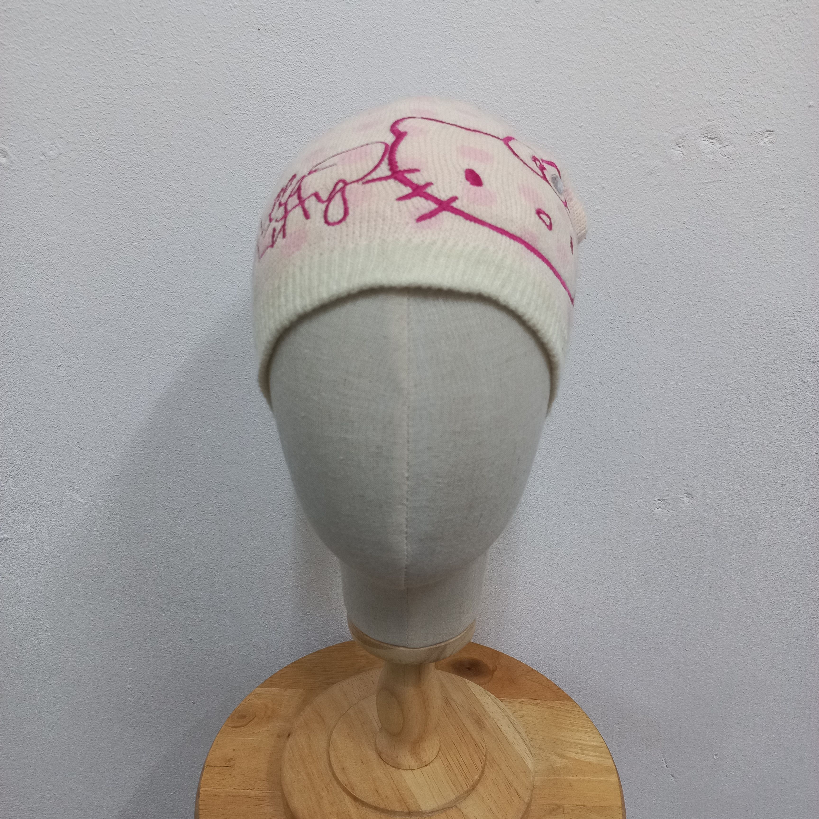 Anime 🔆Hello kitty by sanrio 2013 anime pull on beanie hat Size ONE SIZE - 2 Thumbnail