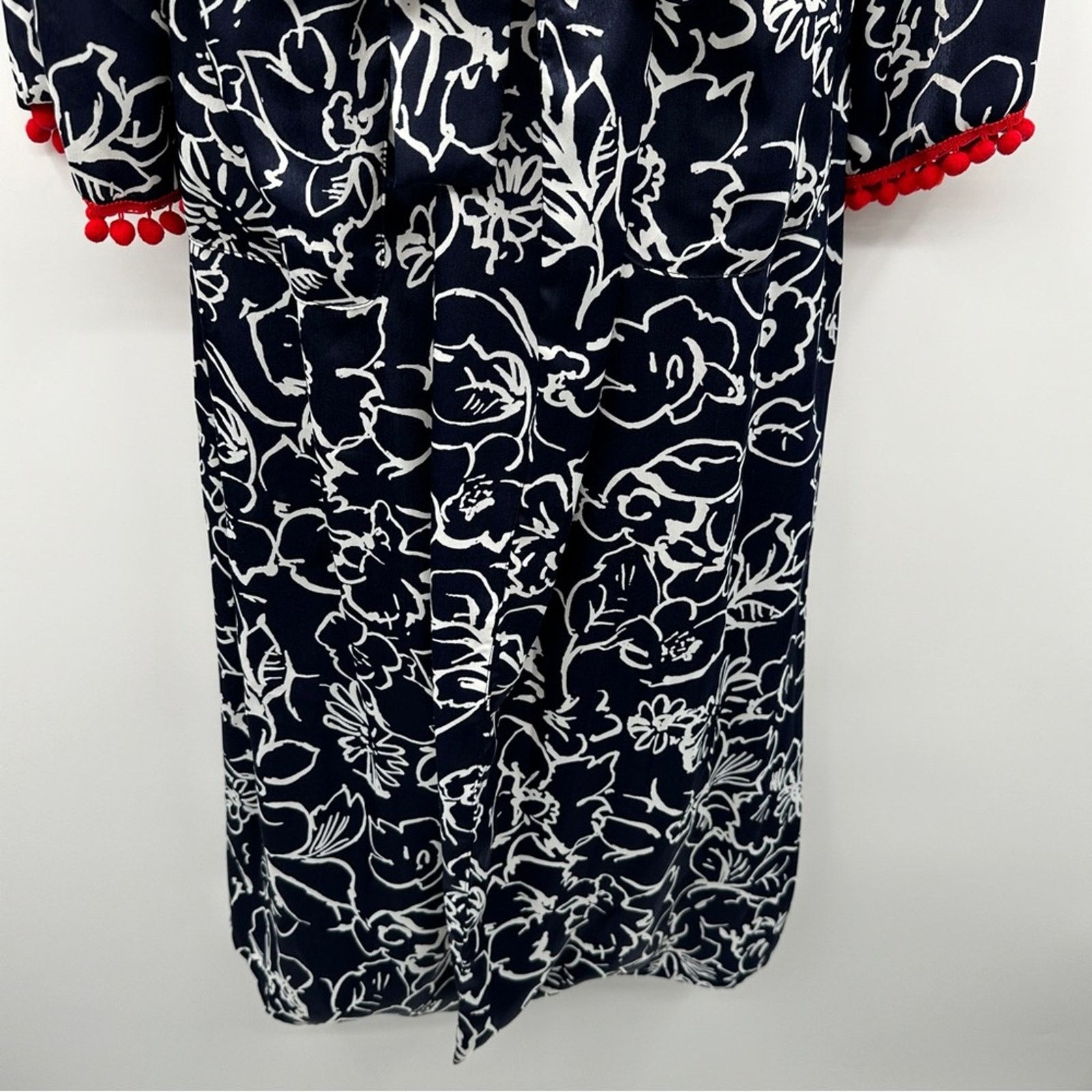 MISA Los Angeles Misa Azores Tasseled Navy Blue & White Floral Kimono XS NEW Size XS / US 0-2 / IT 36-38 - 5 Thumbnail