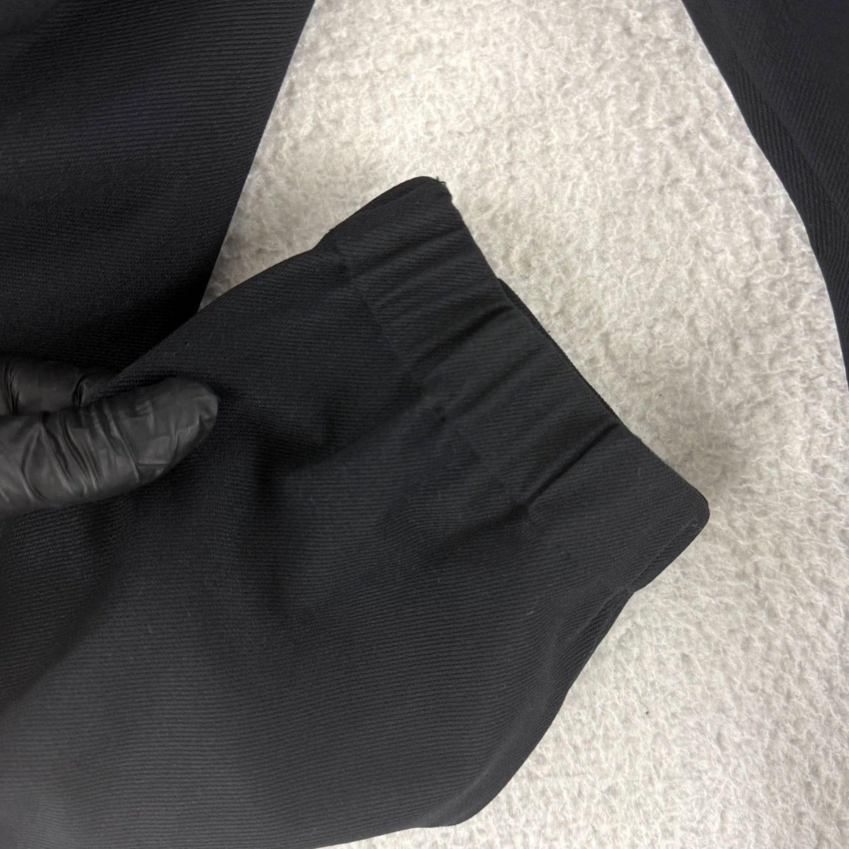 Vintage Lorna Jane Jogger Pants Womens XS Black Drawstring Ankle Zip Activewear Gym Pants Size 26" / US 2 / IT 38 - 7 Thumbnail