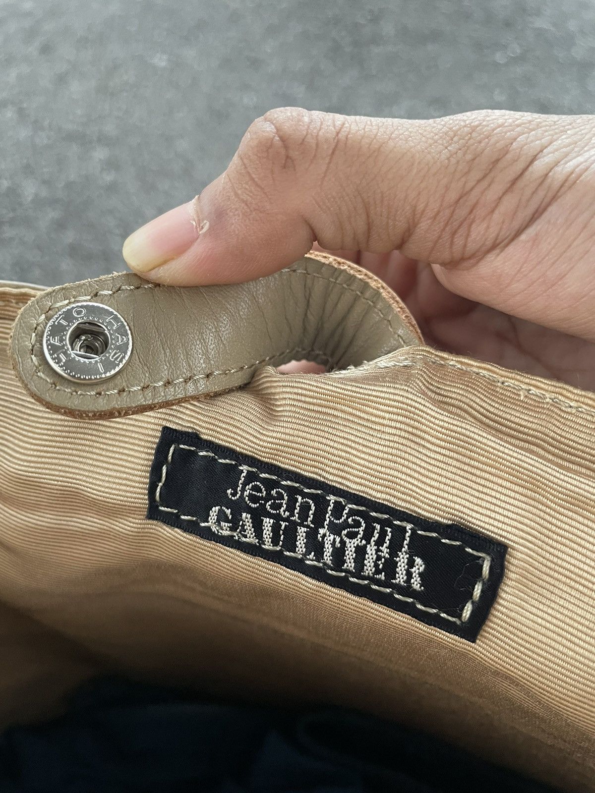 Jean Paul Gaultier Jean Paul Gaultier Sling/Shoulder Bag Size ONE SIZE - 6 Thumbnail