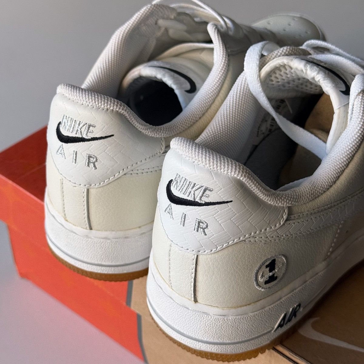 Nike 2005 Nike Air Force 1 AF1 Deadstock Brand New Size 9 Size US 9 / EU 42 - 10 Thumbnail