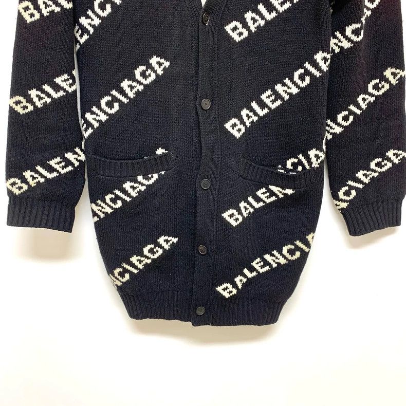 Balenciaga Balenciaga Black and white bullet screen full print cardiga Size US S / EU 44-46 / 1 - 8 Thumbnail