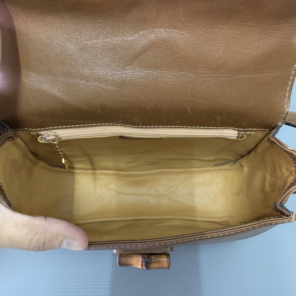 Gucci Gucci Bamboo Leather Vintage Slingbag Size ONE SIZE - 12 Thumbnail