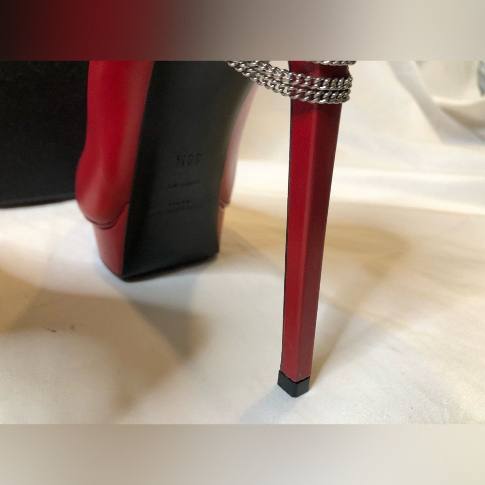 Yves Saint Laurent Yves Saint Laurent Women’s Janis Heel--Red—Size 38.5 Size US 8 / IT 38 - 13 Thumbnail