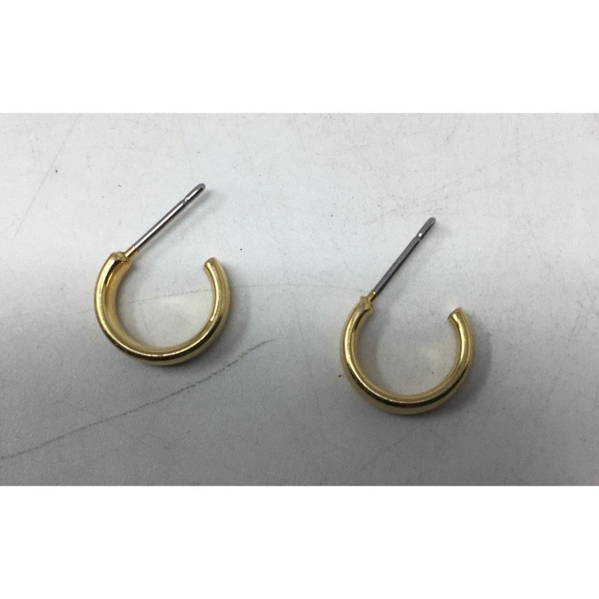Other Women's Small Gold Tone Hoop Earrings (No backs) Size ONE SIZE - 1 Thumbnail