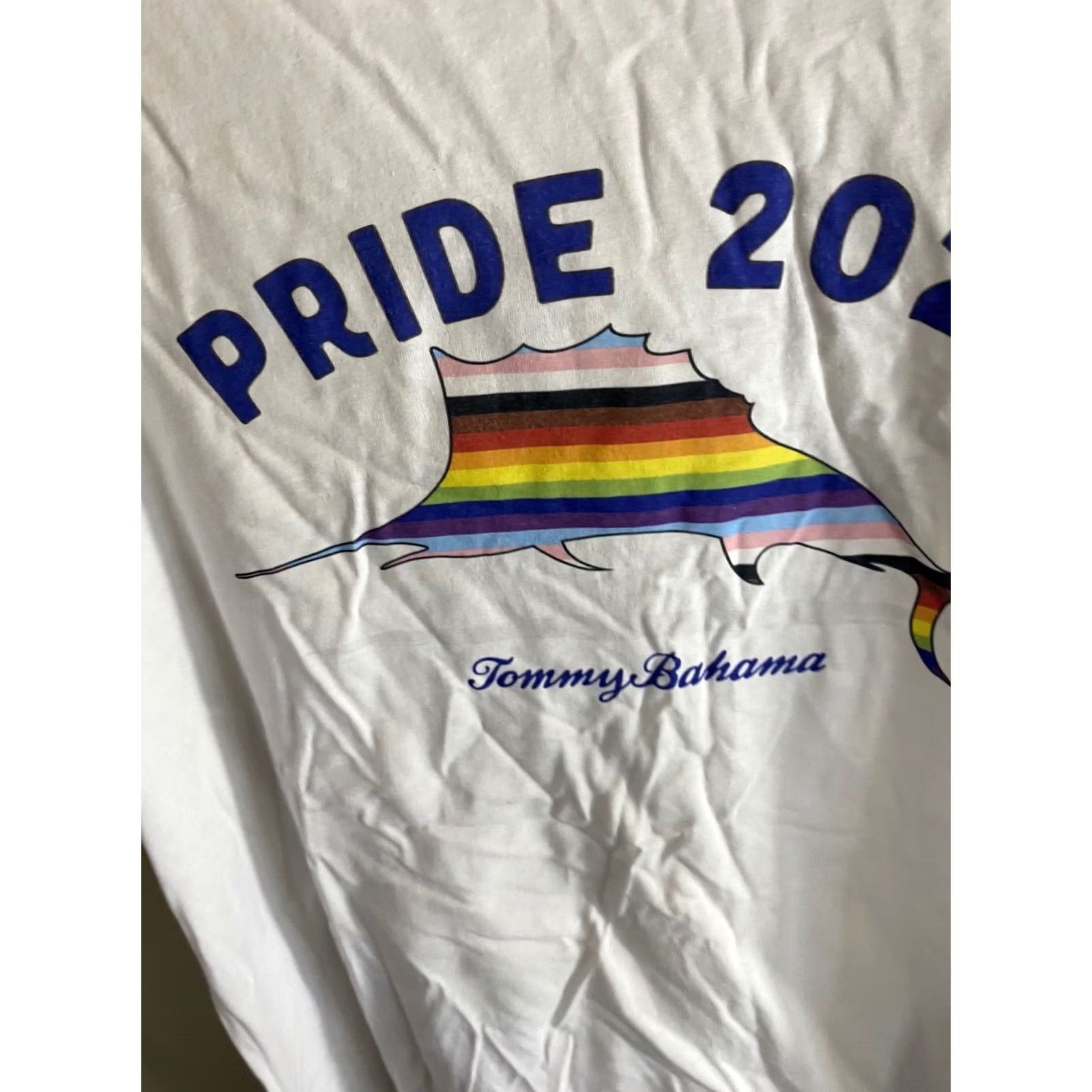 Vintage Canvas Tommy Bahama Pride 2022 Promo TEE Shirt Extra Large Size US XL / EU 56 / 4 - 5 Thumbnail