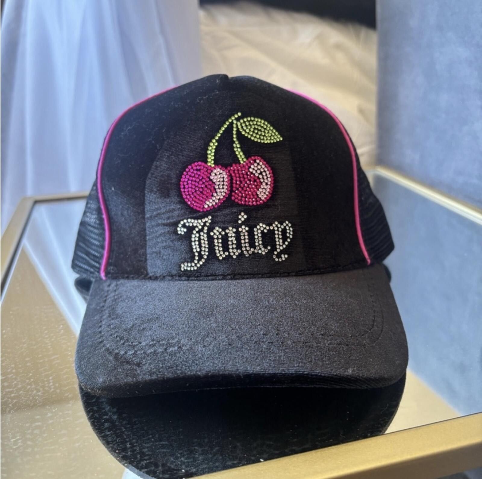 Juicy Couture Jeans ( Juicy Couture) New Big Kids Trucker Hat with Pink Trim Size ONE SIZE - 1 Thumbnail