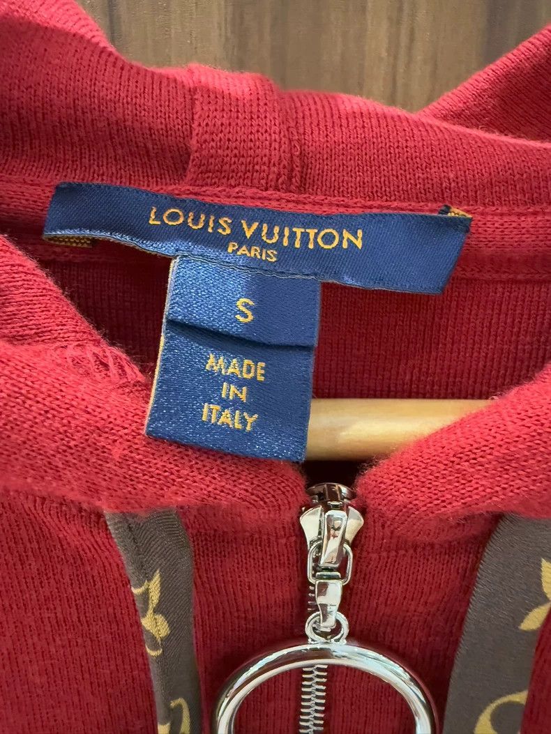 Louis Vuitton Louis Vuitton Red zip drawstring hooded sweatshirt Size US S / EU 44-46 / 1 - 4 Thumbnail