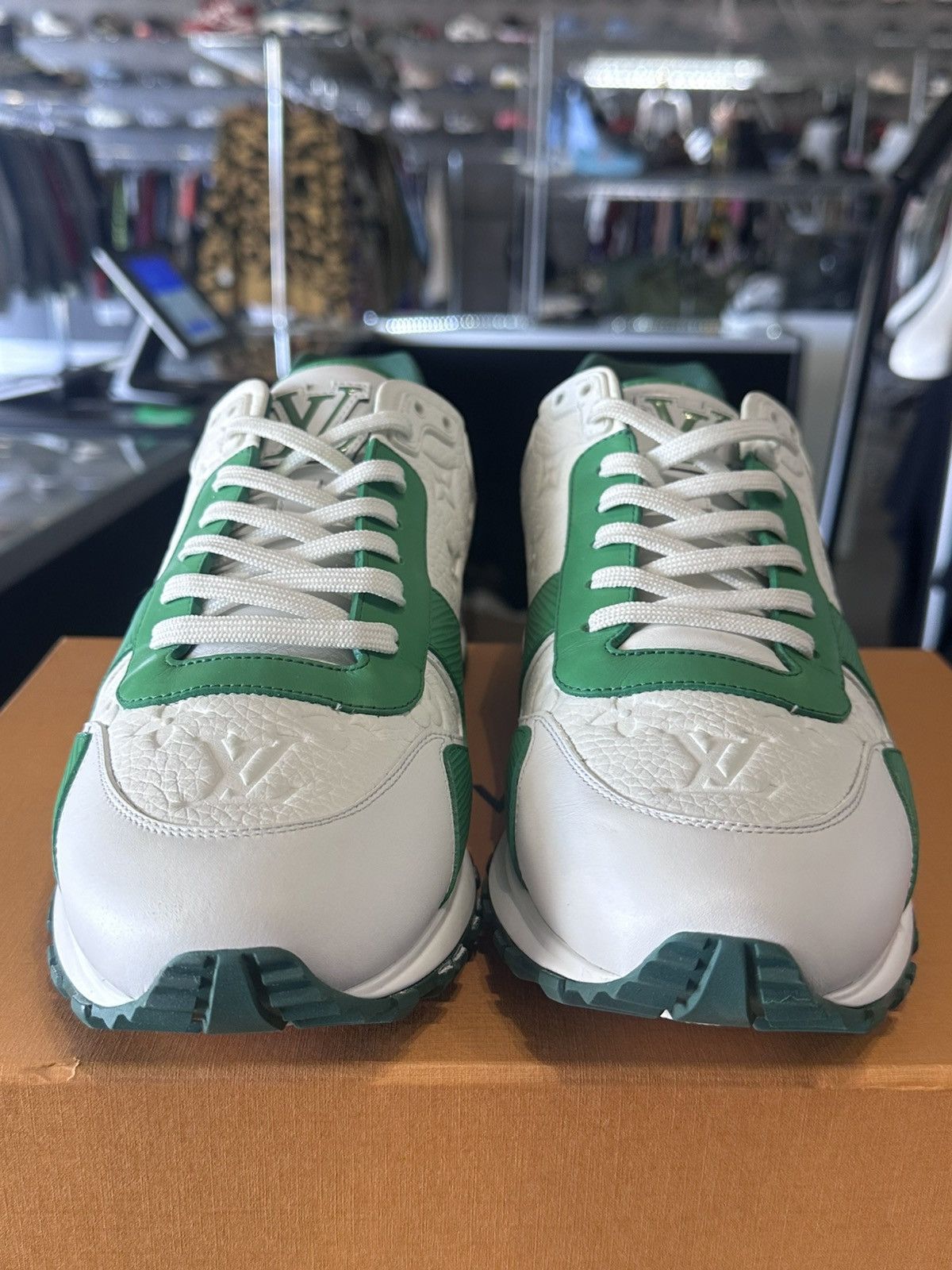 Louis Vuitton Louis Vuitton LV Run Away Sneakers Size 10eu / 11us Size US 10 / EU 43 - 4 Thumbnail