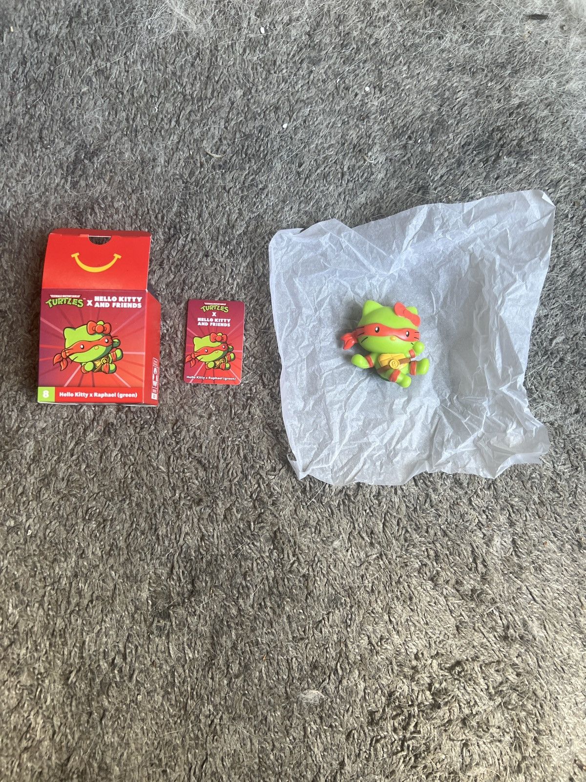 Nickelodeon TMNT X Hello Kitty And Friends Hello Kitty X Raphael (Green) Size ONE SIZE - 1 Thumbnail