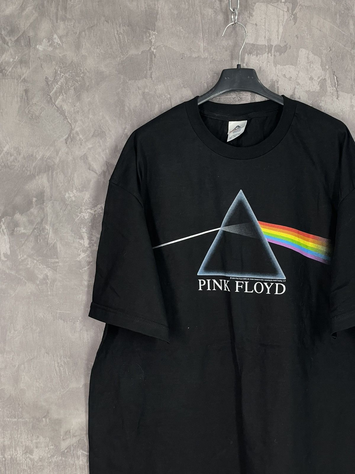 Band Tees × Pink Floyd × Vintage Vintage 90s Pink Floyd European Tour T-Shirt Size US XL / EU 56 / 4 - 3 Thumbnail