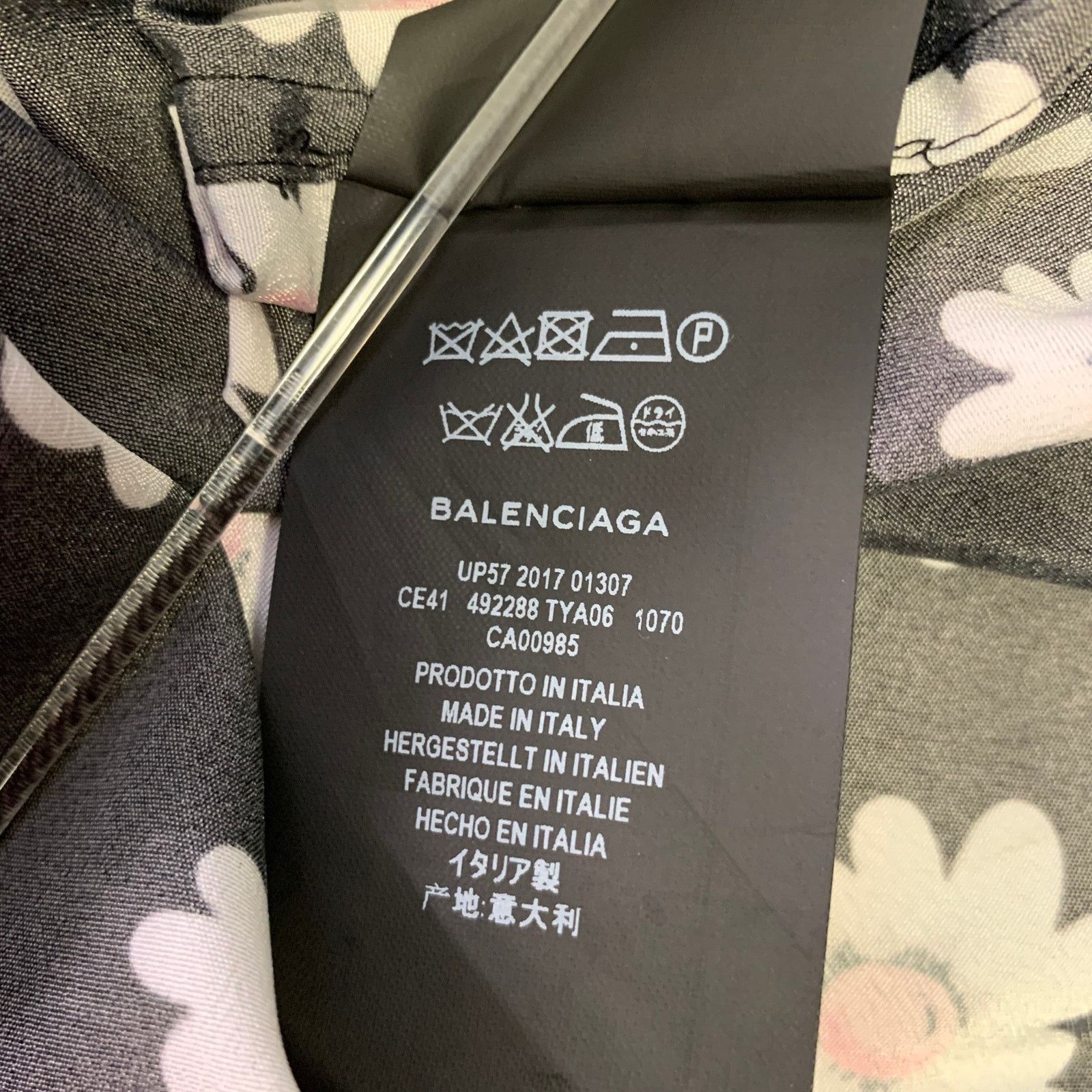 Balenciaga S Black & White Pink Floral Polyester Long Sleeve Shirt Size US S / EU 44-46 / 1 - 7 Thumbnail