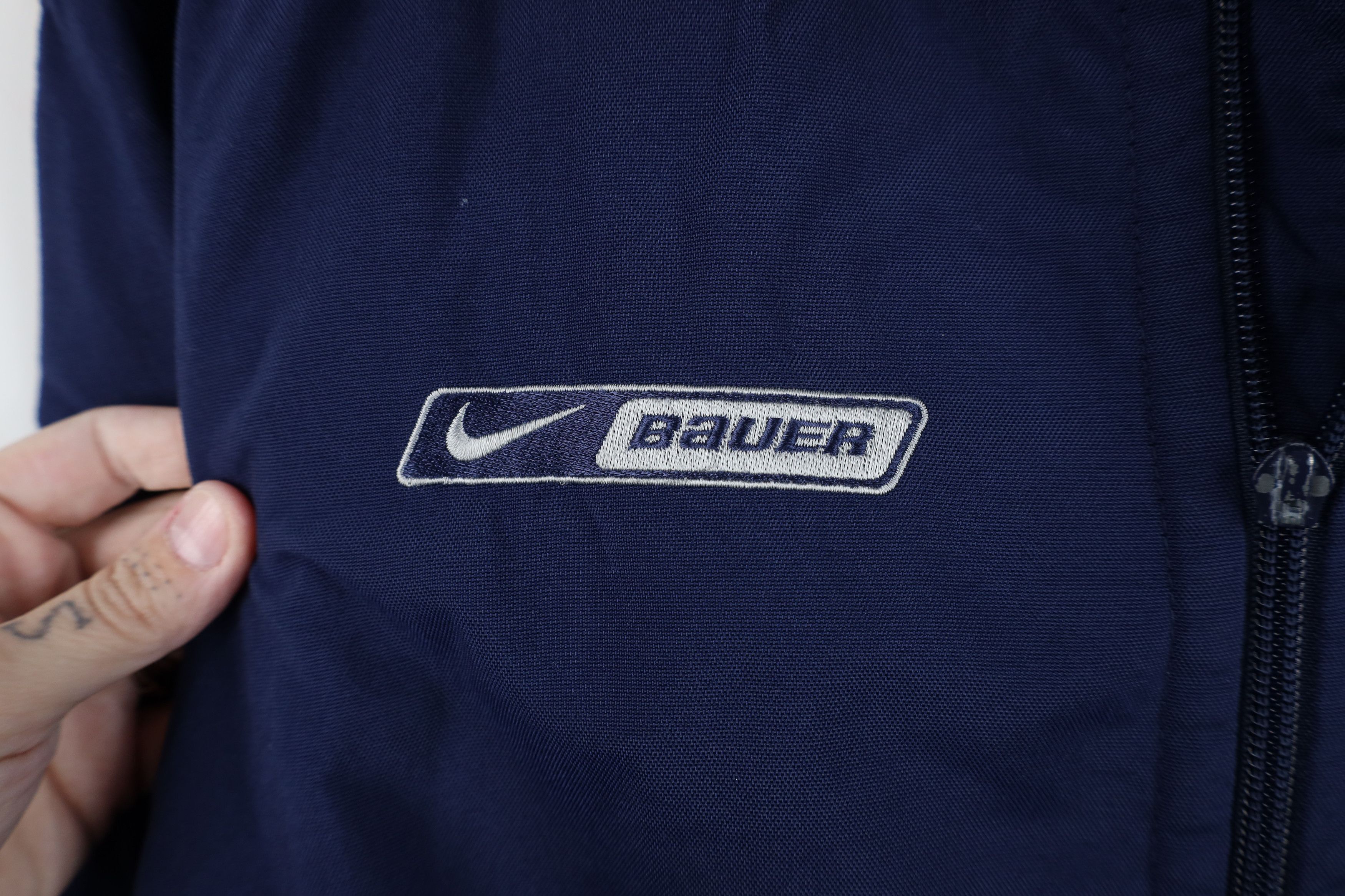 Nike Vintage Nike Bauer Hockey Travis Scott Mini Swoosh Jacket Size US M / EU 48-50 / 2 - 4 Thumbnail