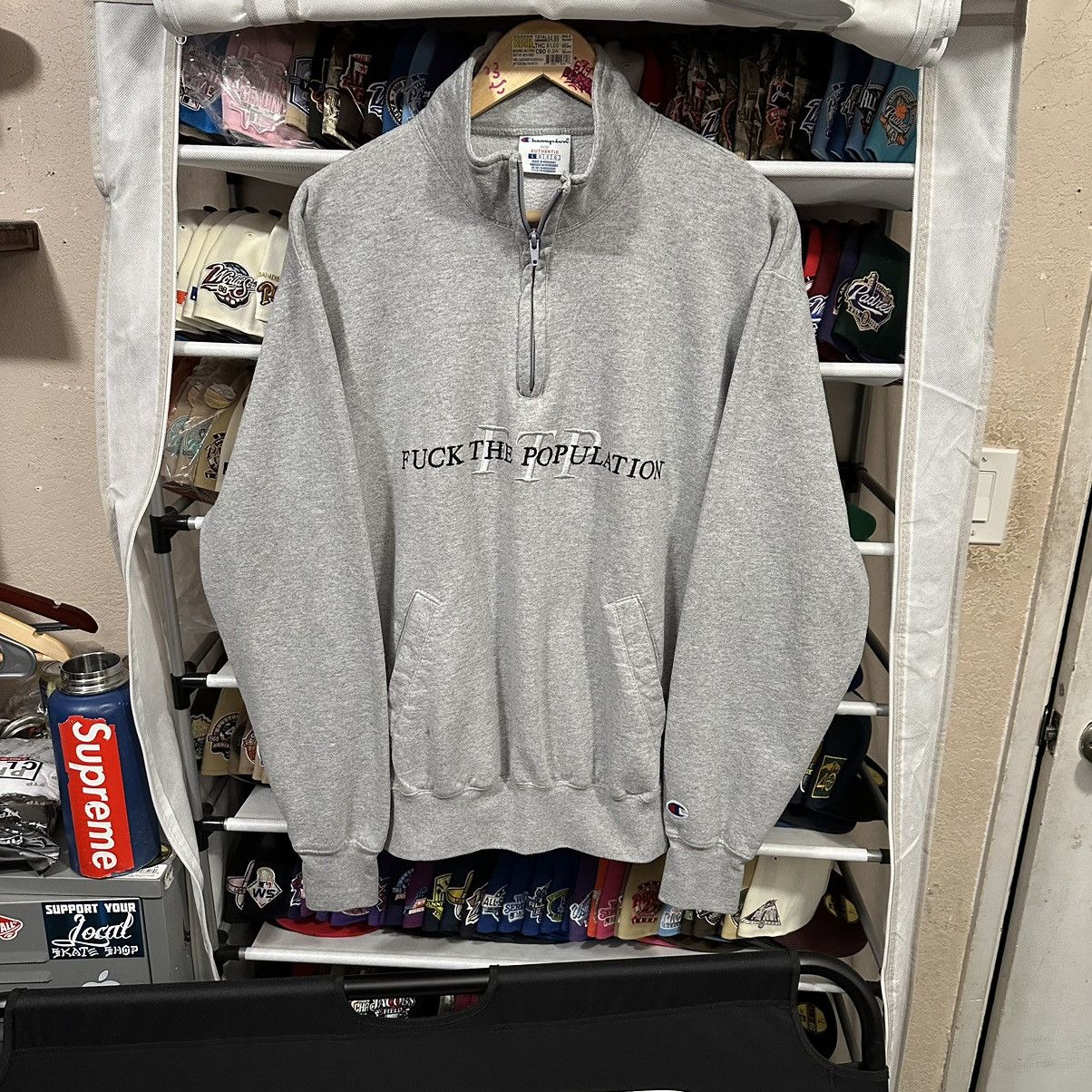 Champion × Fuck The Population FTP champion OG half zip L gray Size US L / EU 52-54 / 3 - 1 Thumbnail