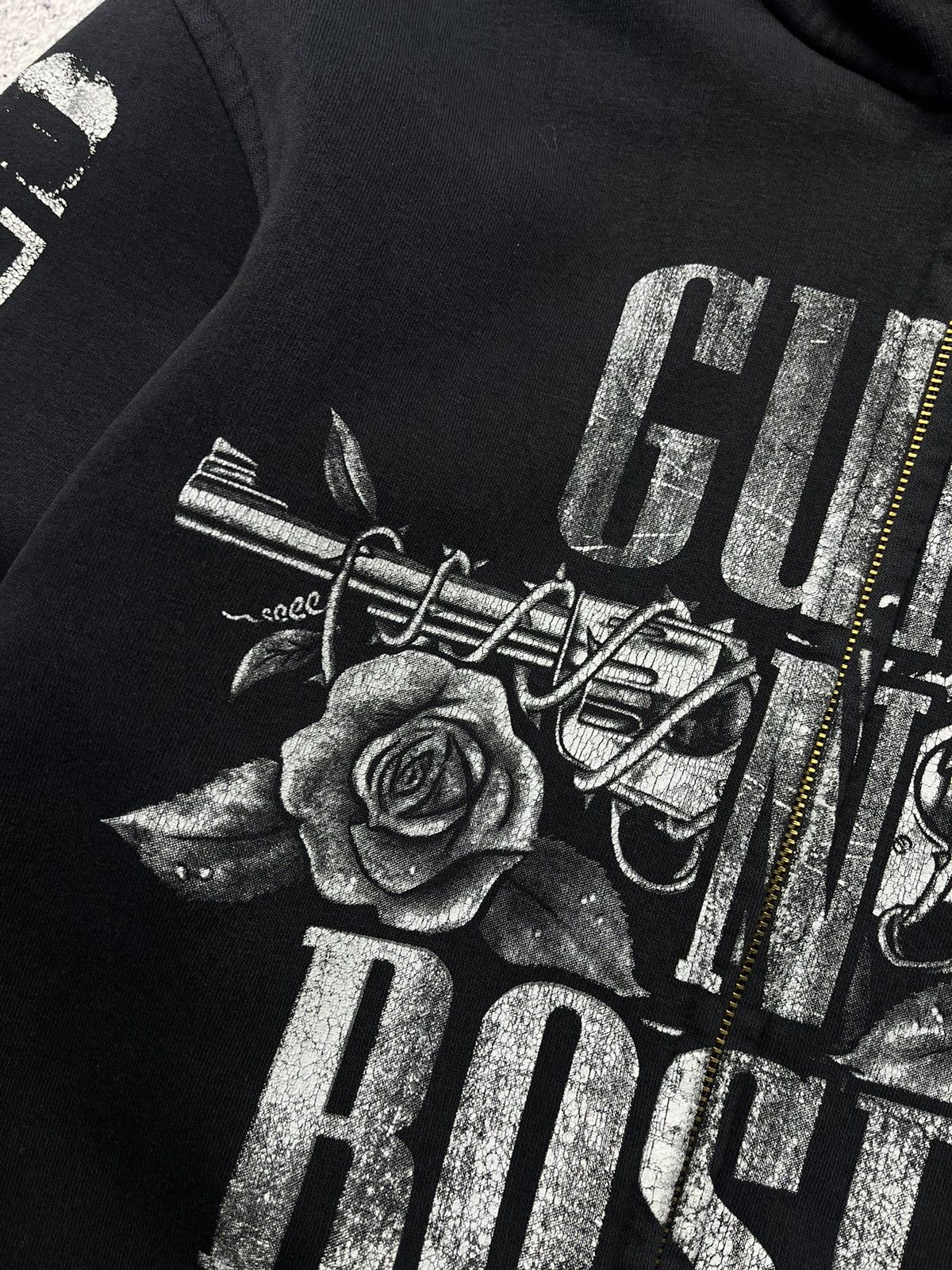 Band Tees Vintage Guns N Roses Distressed Faded Zip Hoodie Size US M / EU 48-50 / 2 - 10 Thumbnail