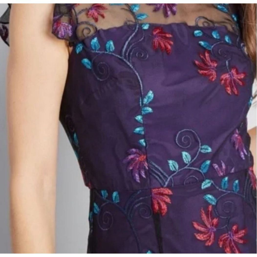 Donna Morgan NWT Embroidered Sheath Dress Sz 8
