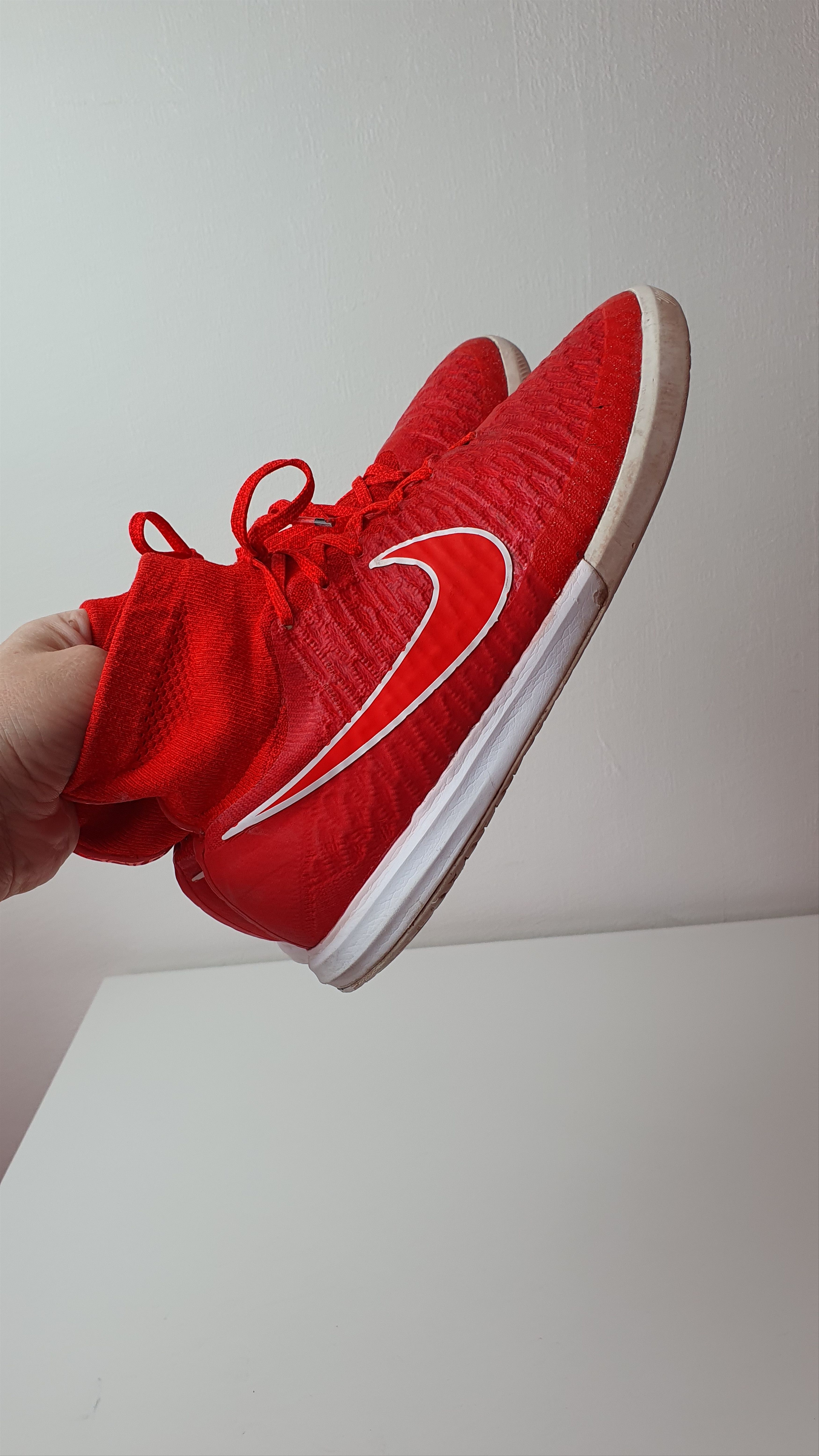 Nike Rare Vintage Football Caps Soccer Magistax Proximo718358 661 Size US 8 / EU 41 - 8 Thumbnail