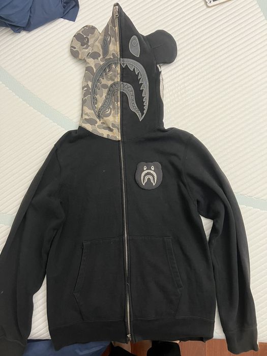 Bape x bearbrick online hoodie