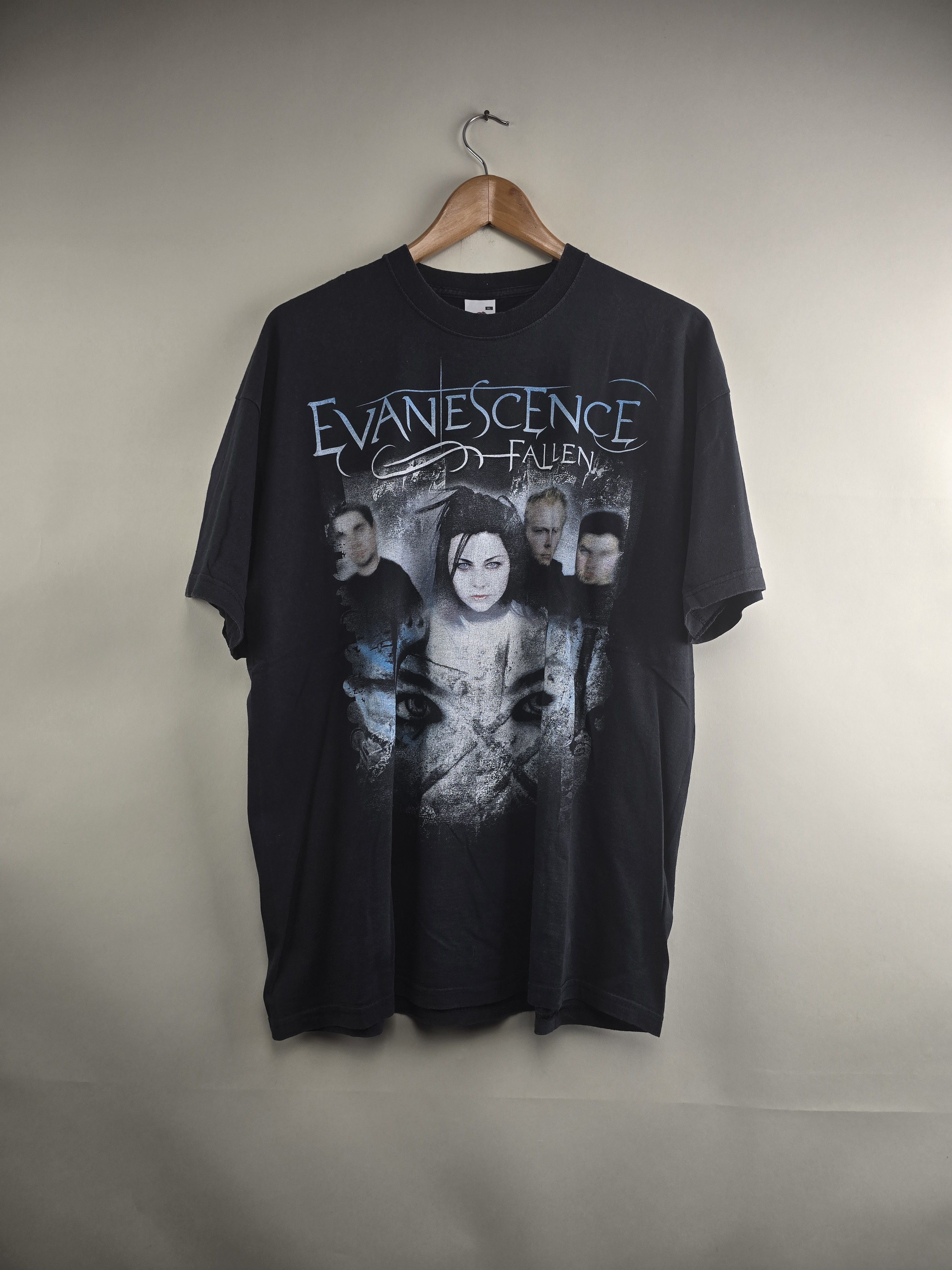 Band Tees × Vintage 2003 Evanescence Fallen XL 23" 29" Size US XL / EU 56 / 4 - 6 Thumbnail