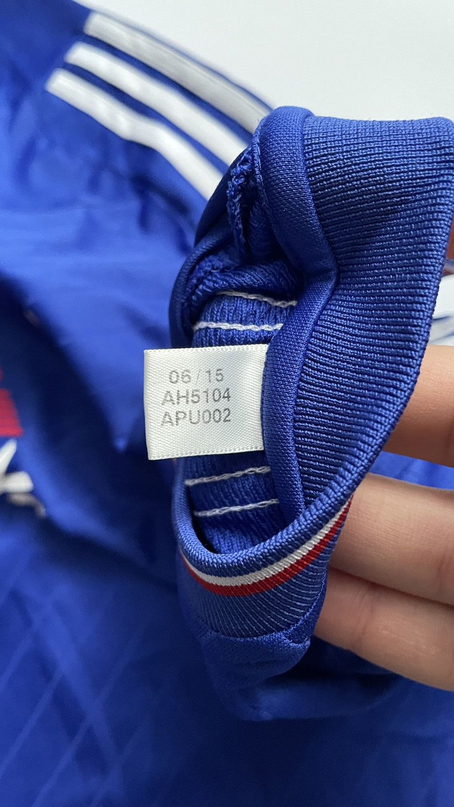 Adidas Adidas Chelsea #22 Willian 2015/2016 Size US M / EU 48-50 / 2 - 9 Thumbnail