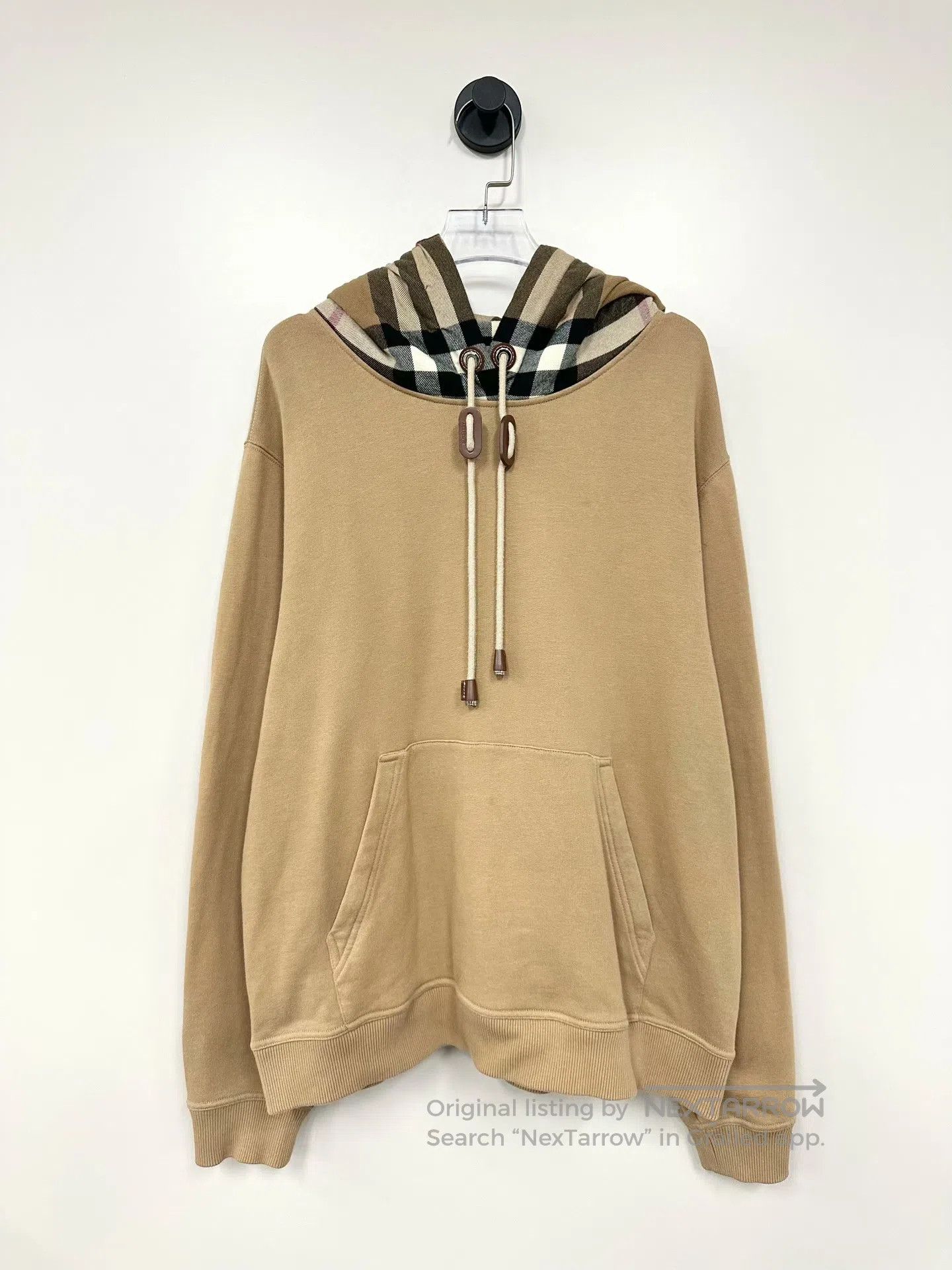 Burberry Burberry Khaki Classic Plaid Hooded Sweatshirt| Size US L / EU 52-54 / 3 - 1 Thumbnail
