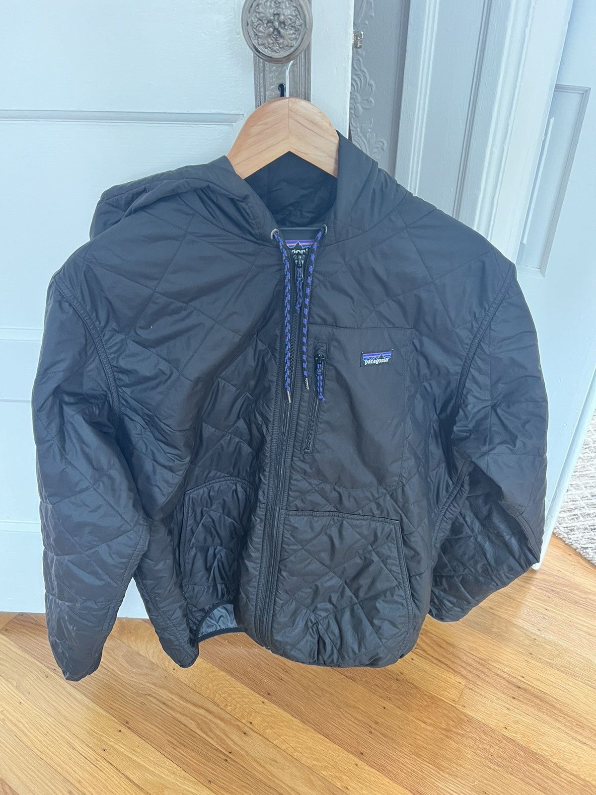 image of Patagonia Hooded Puffer in Black, Men's (Size Large)